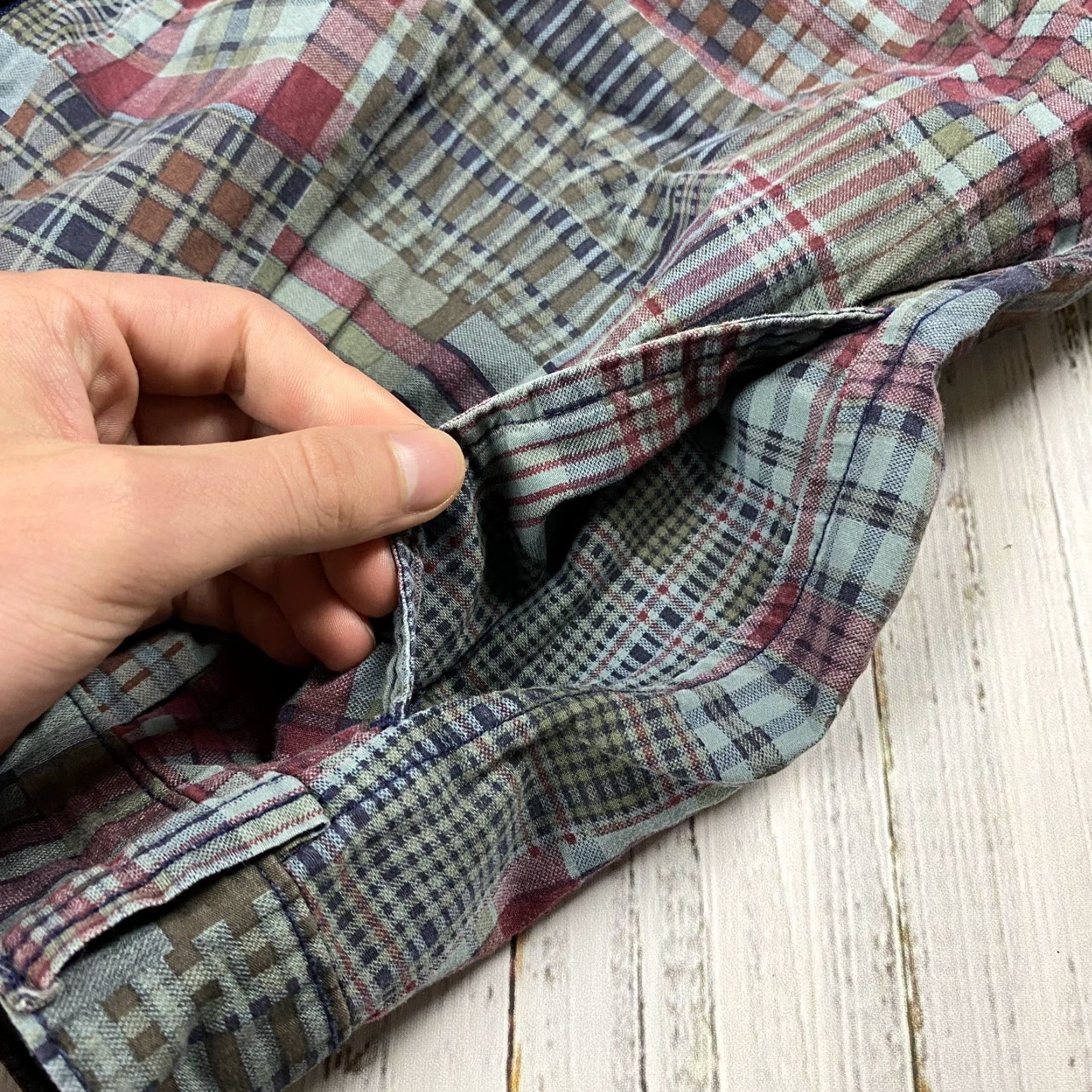 Gant VINTAGE GANT SALTY DOG MENS PLAID CHINO SHORT 34 BLUE 100% COTTON BEACH SHIP/SHIPPING? Size US 34 / EU 50 - 5 Thumbnail