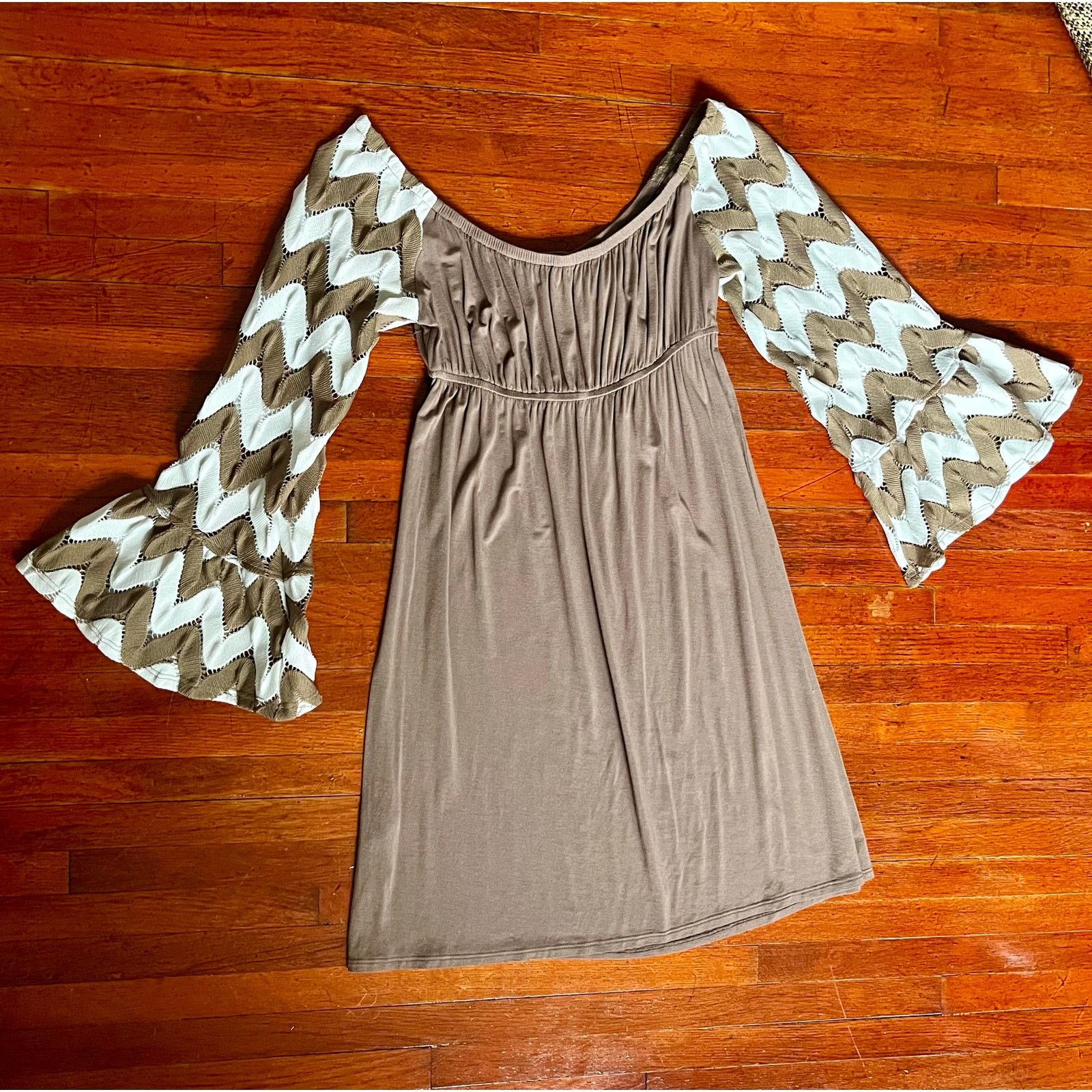 VaVa Vintage VaVa Brown White Chevron Crochet Bell Mini Dress Med Size M / US 6-8 / IT 42-44 - 3 Thumbnail