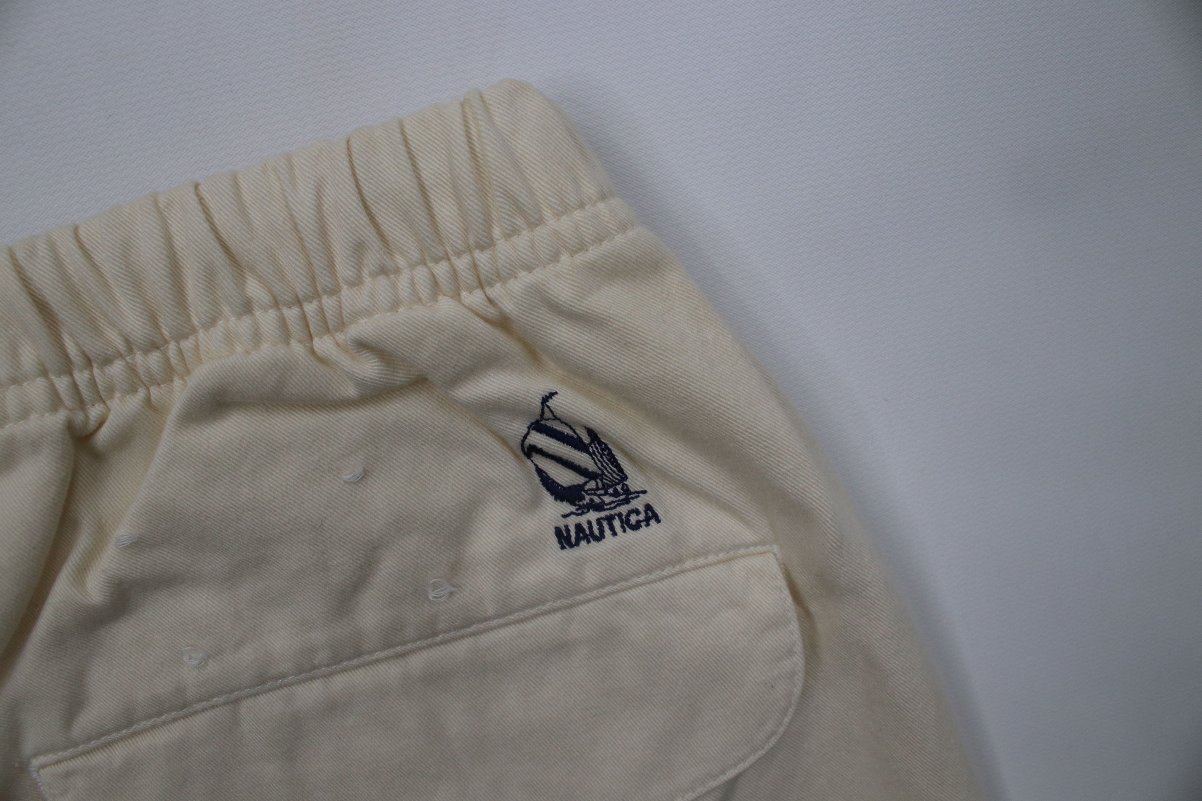 Nautica Vintage 90s Nautica Above Knee Sailing Shorts Cotton Beige Size US 36 / EU 52 - 14 Thumbnail