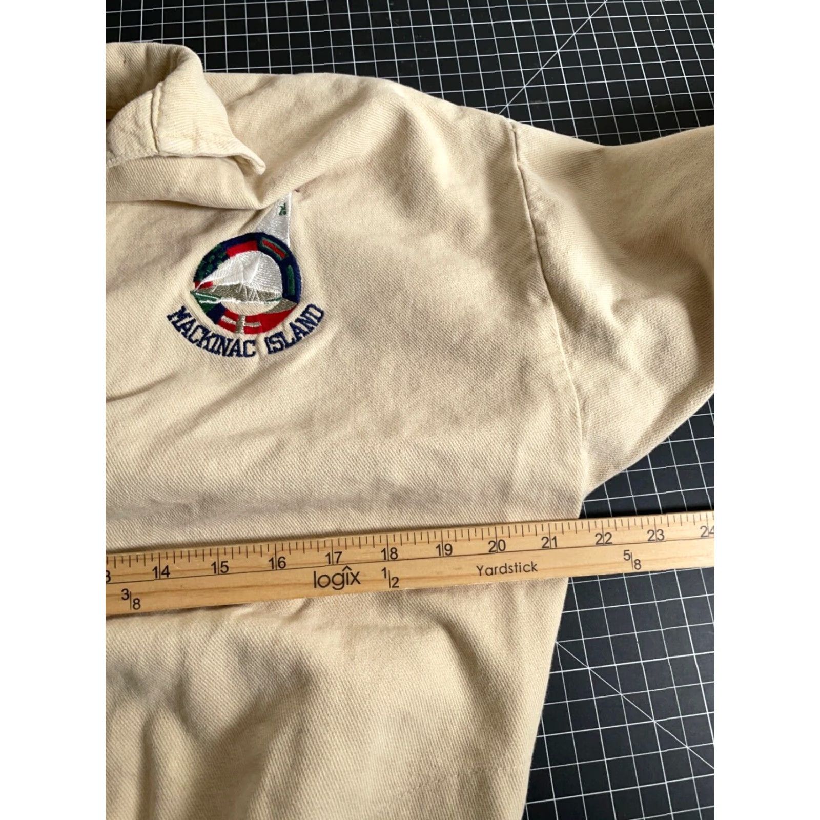 Vintage VTG WEK Sweatshirt Shirt Adult M Beige Embroidered Oversized 90s City Preppy Retro Collared Pockets - Pullover Mens Size US M / EU 48-50 / 2 - 5 Thumbnail