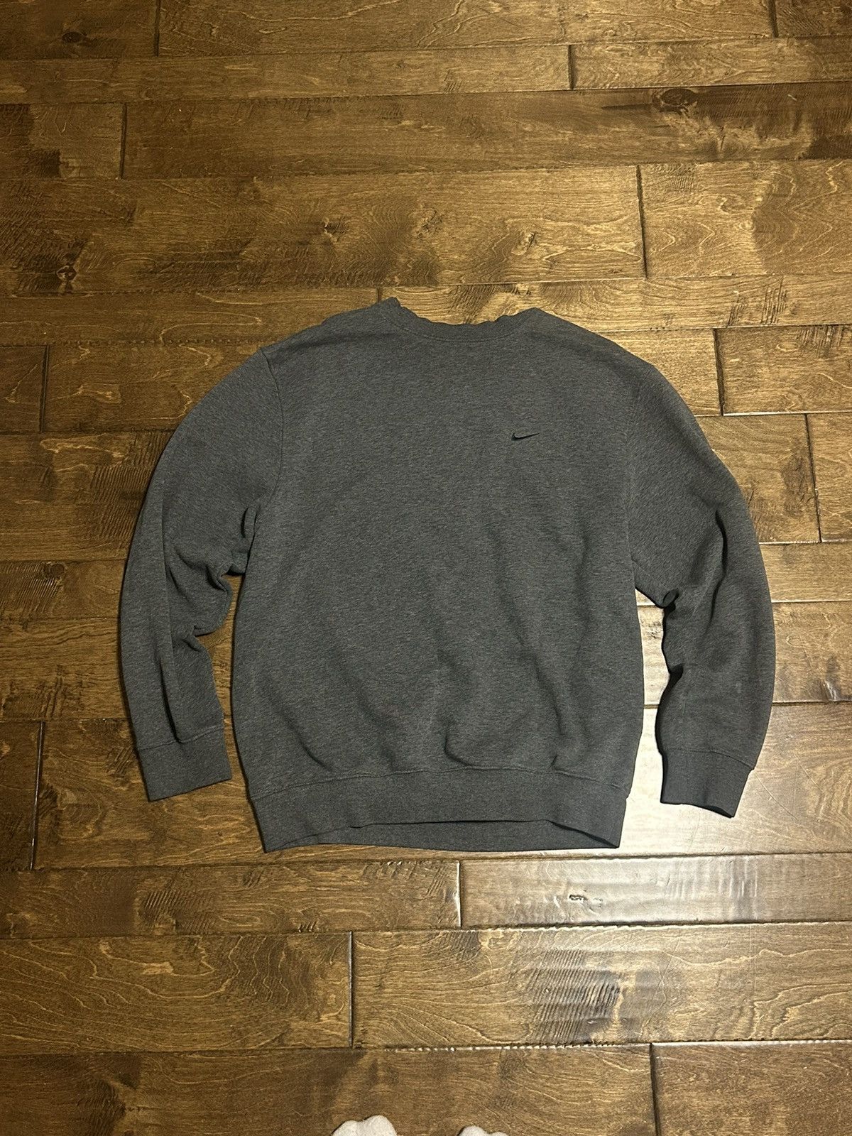 Nike × Vintage Vintage Nike embroidered chest logo sweatshirt Size US M / EU 48-50 / 2 - 1 Thumbnail