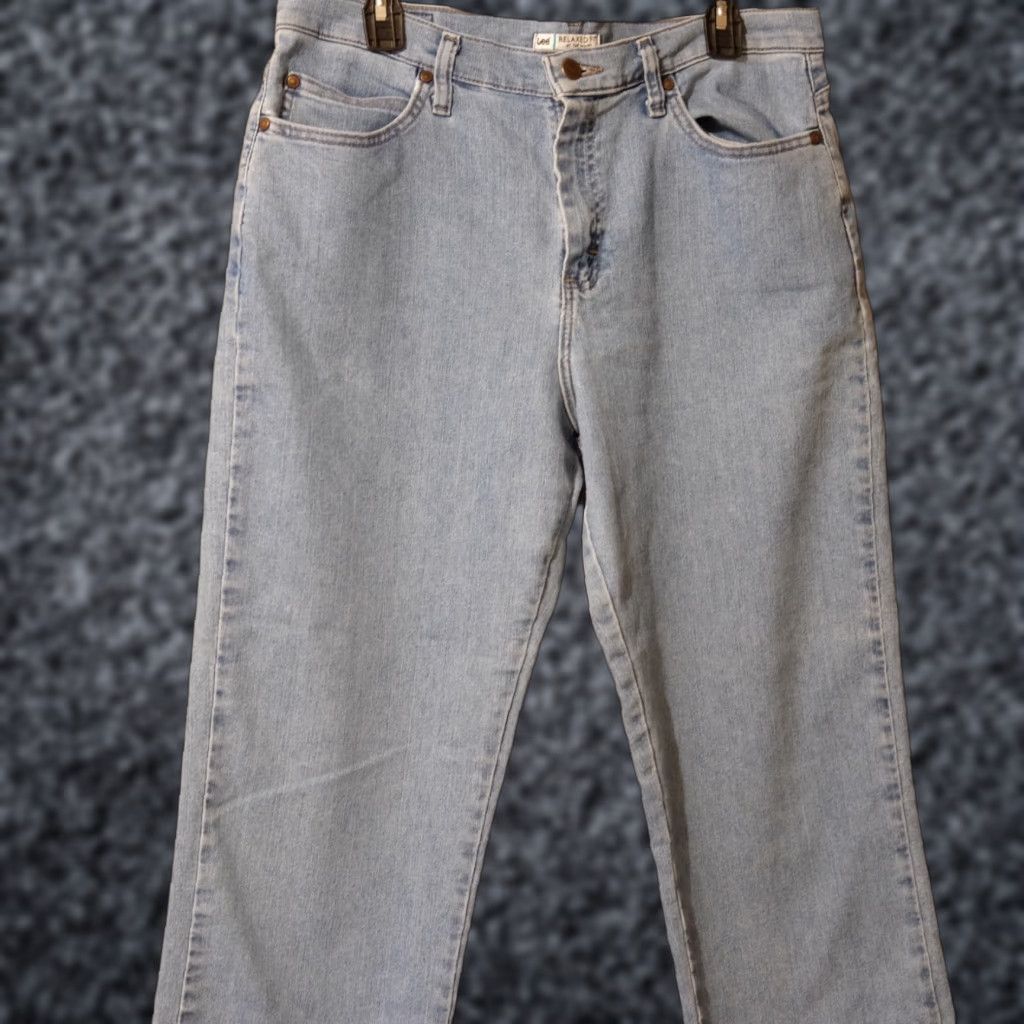 Lee Lee Jeans Relaxed Fit Straight Leg Jeans Stretch Womens Size 14 Petites Short Blue Cotton/Polyester/Spandex Denim Inseam 29 in Size 36" / US 14 / IT 50 - 1 Thumbnail