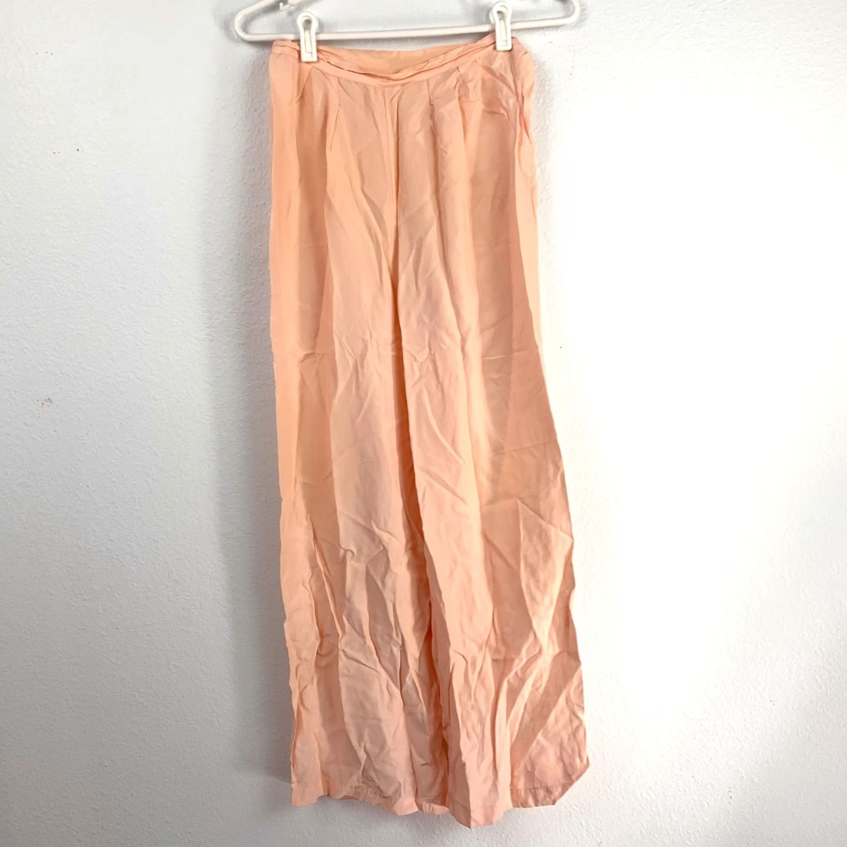 Vintage Vintage Barbizon Peach Rayon Pajamas Set with High Waist Pants Shirt 36" Chest 18" Waist 14" Rayon Outfit/Set Womens Size XL / US 12-14 / IT 48-50 - 5 Thumbnail