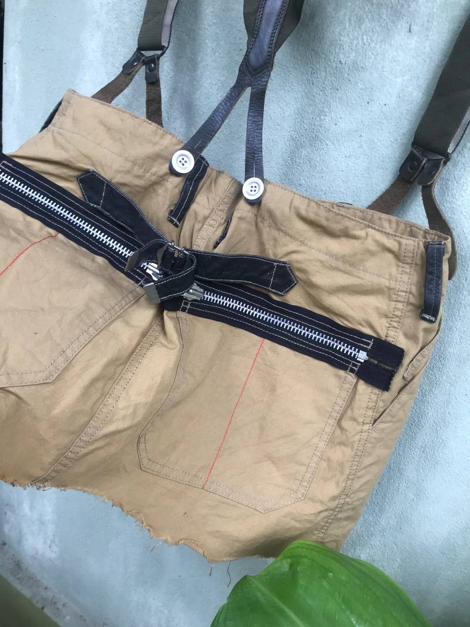 Le Grande Bleu (L.G.B.) Le Grande Boleh (L.G.B) Skirt Suspender Size 29" - 4 Thumbnail