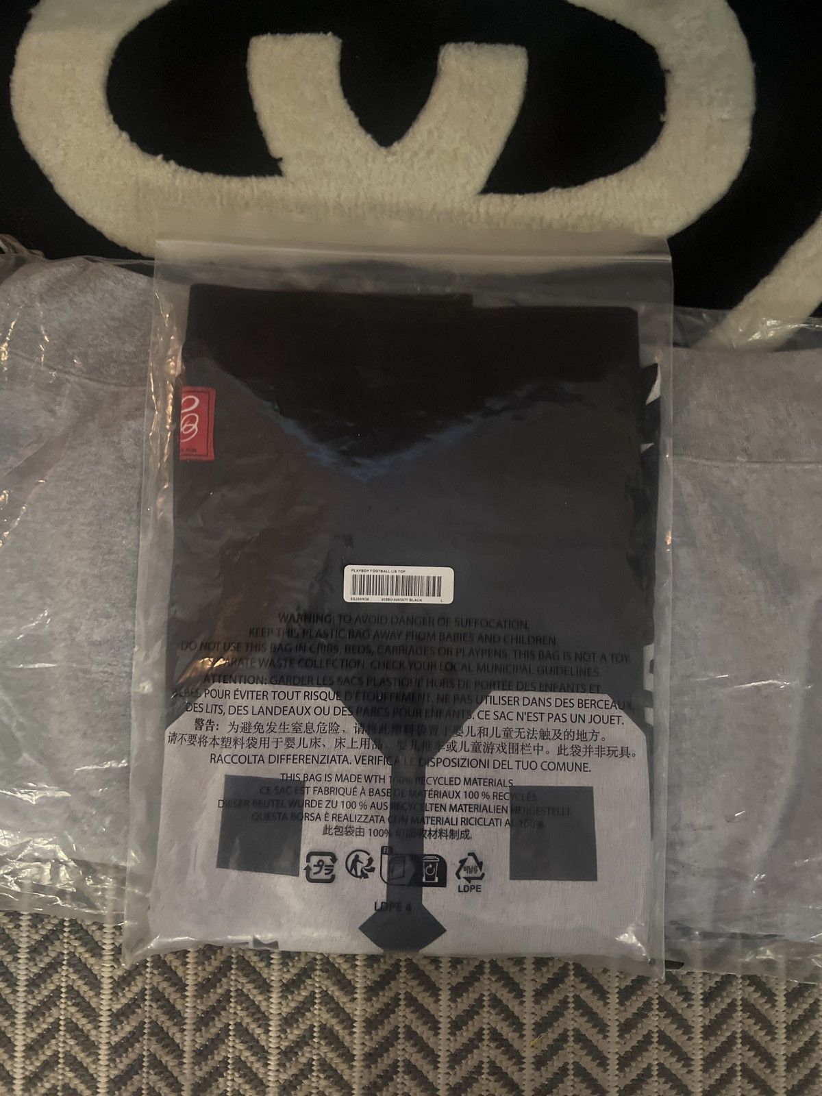 Playboy × Supreme Supreme x Playboy L/S Football Top Black • Large Size US L / EU 52-54 / 3 - 4 Thumbnail