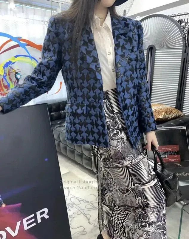 Dior Dior Women's Blue Coat with Unique Pattern . Size M / US 6-8 / IT 42-44 - 3 Thumbnail