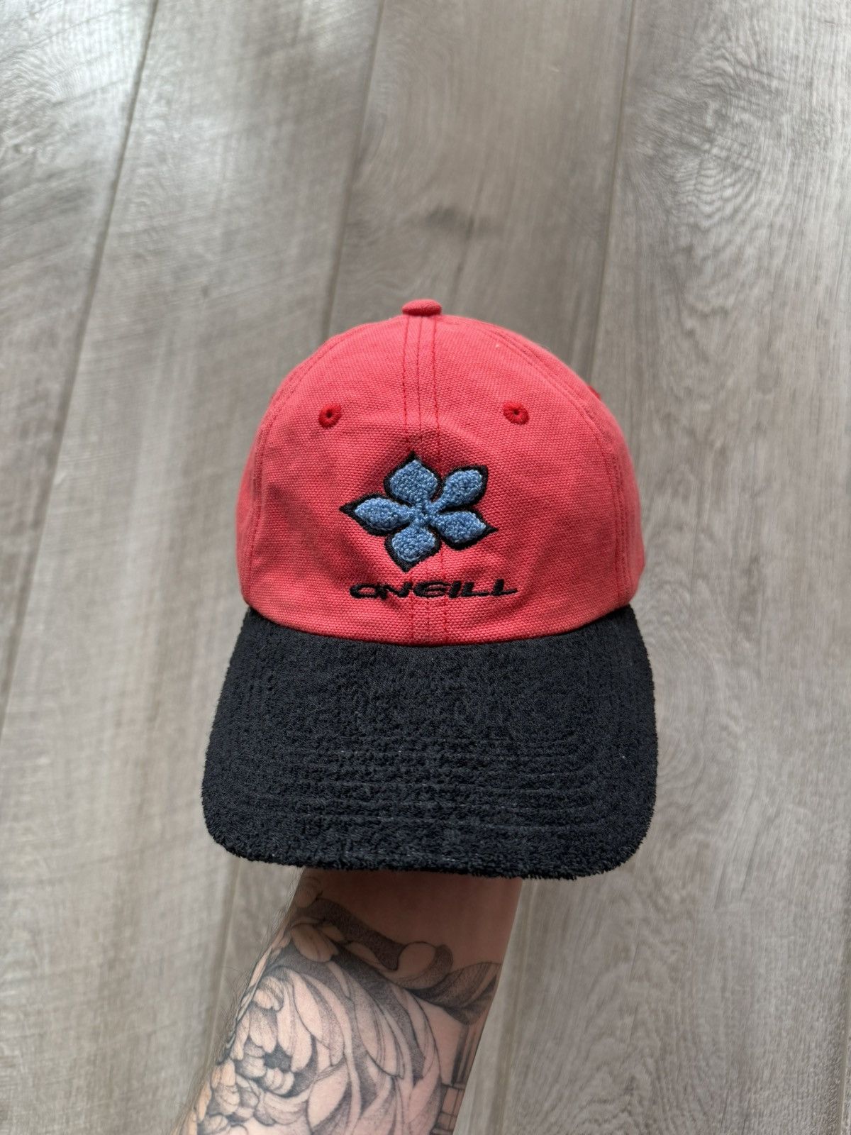 O'Neill Vintage 90s O’Neill Fleece Hat Cap Red Black Skate Surf Snow Size ONE SIZE - 2 Thumbnail