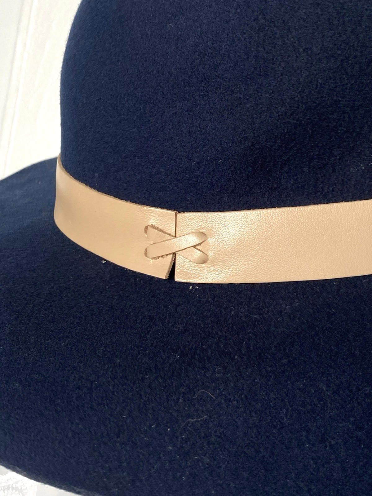 Other NWT Hat Attack 100% Wool Felt Fedora Leather Trim Navy Hat Size ONE SIZE - 3 Thumbnail