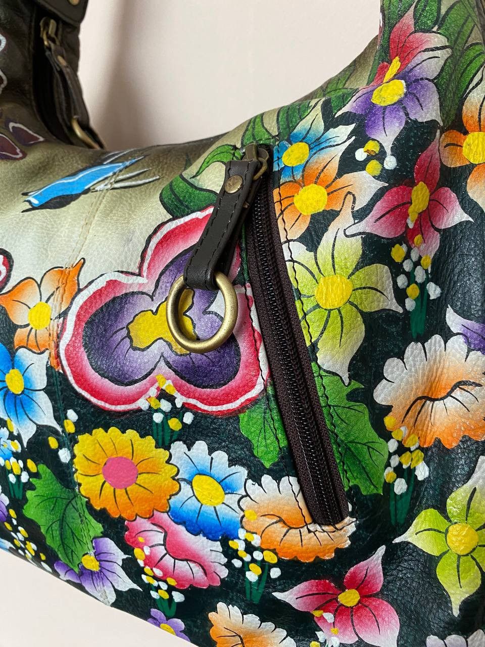 Designer 🔥 MODAPELLE Genuine Leather Floral Peacock Shoulder Bag Size ONE SIZE - 2 Thumbnail