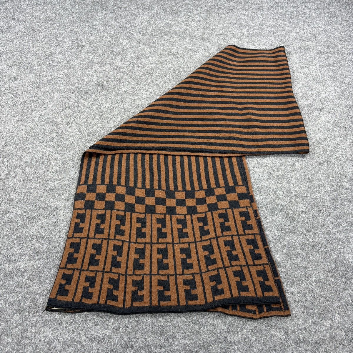 Fendi × Vintage Fendi # D729 # Muffler # Neckwear Size ONE SIZE - 7 Thumbnail