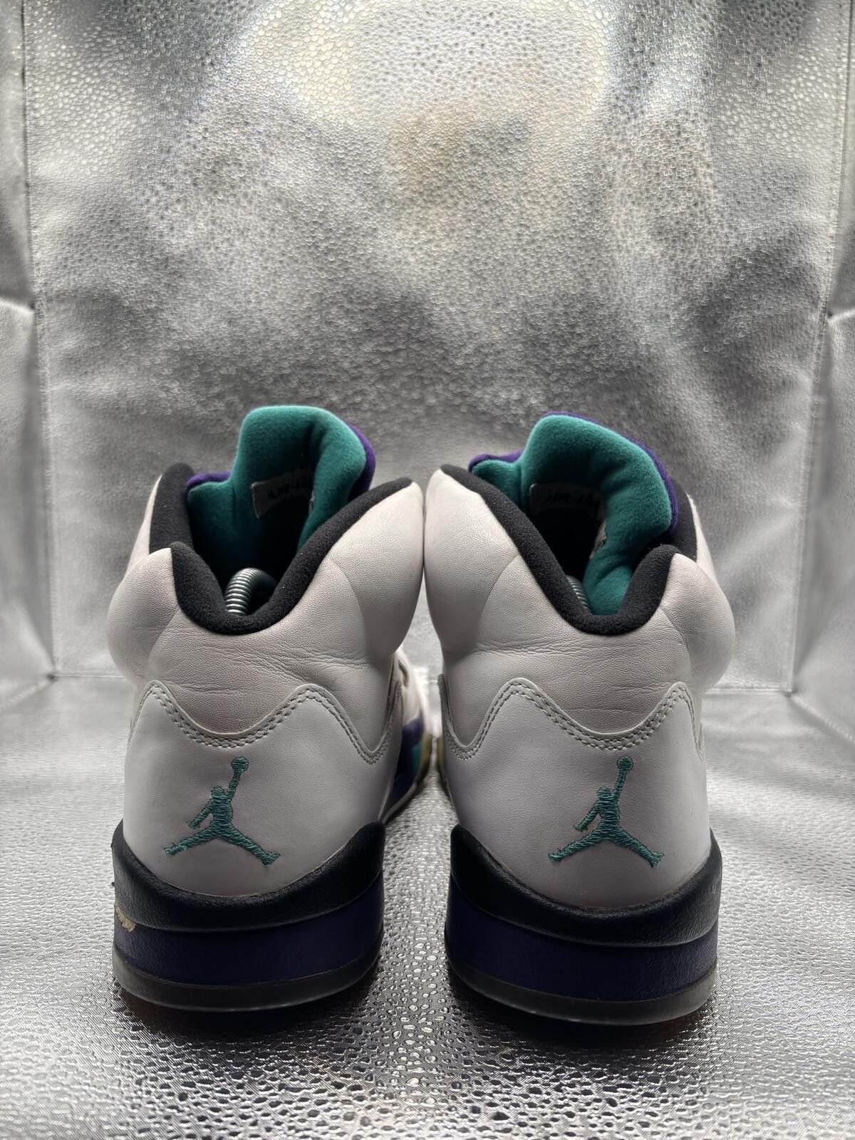 Jordan Brand Air Jordan 5 grape 2013 Size US 8.5 / EU 41-42 - 4 Thumbnail