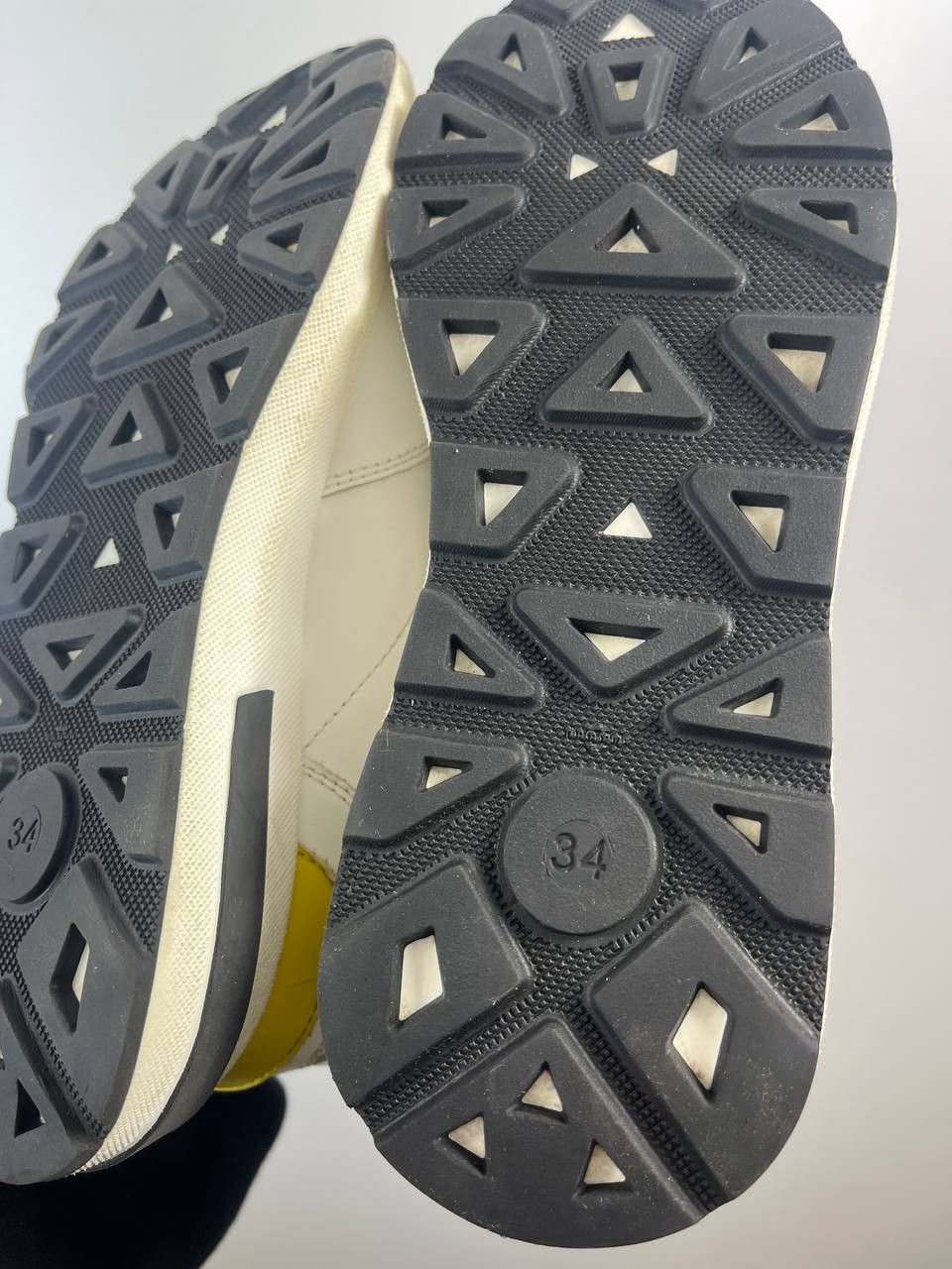 Dsquared2 Dsquared2 Dean & Dan Caten White Leather Sneakers Size 34 Size US 4 / IT 34 - 7 Thumbnail