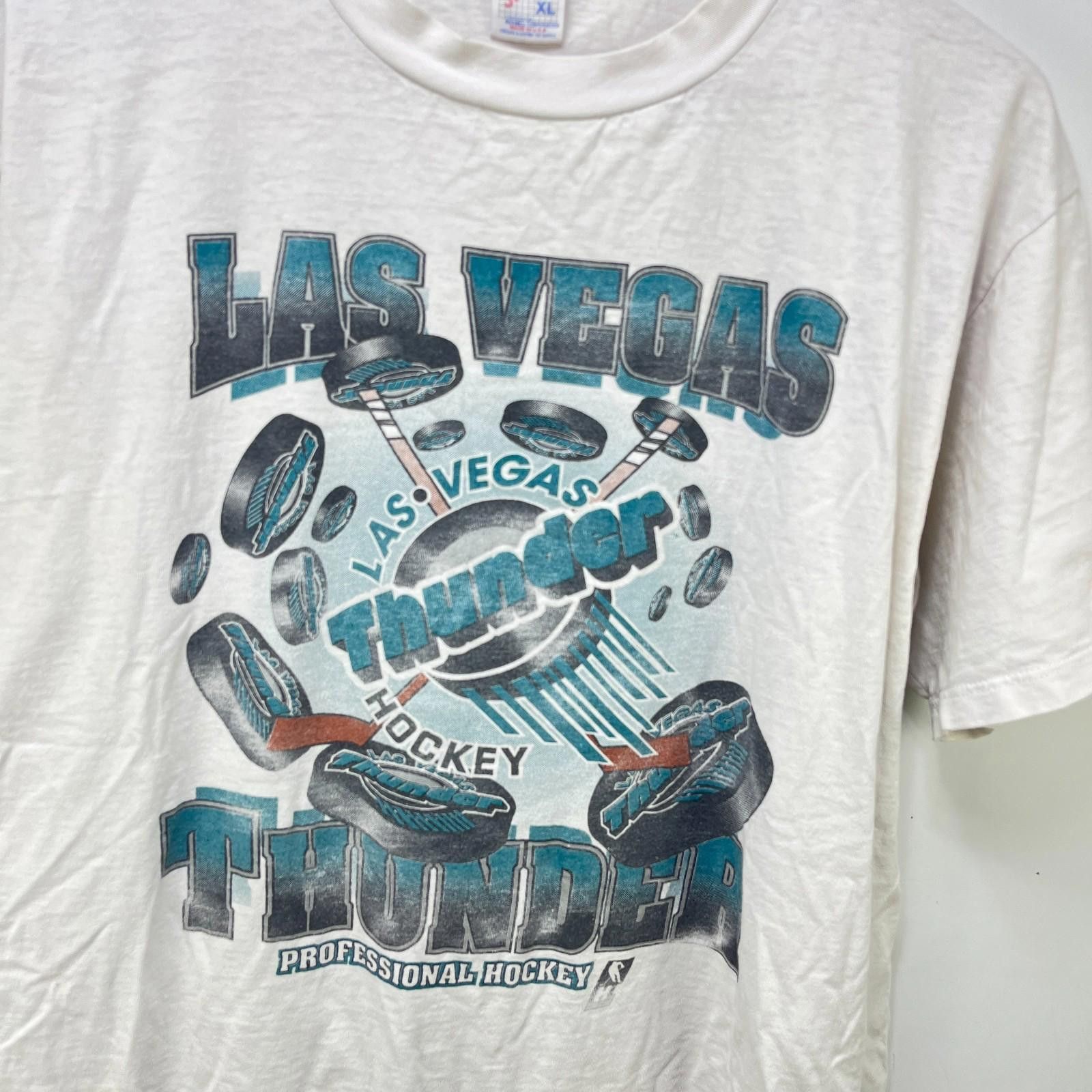 Jerzees Vintage Las Vegas Thunder Hockey T-Shirt XL Single Stitch Size US XL / EU 56 / 4 - 2 Thumbnail