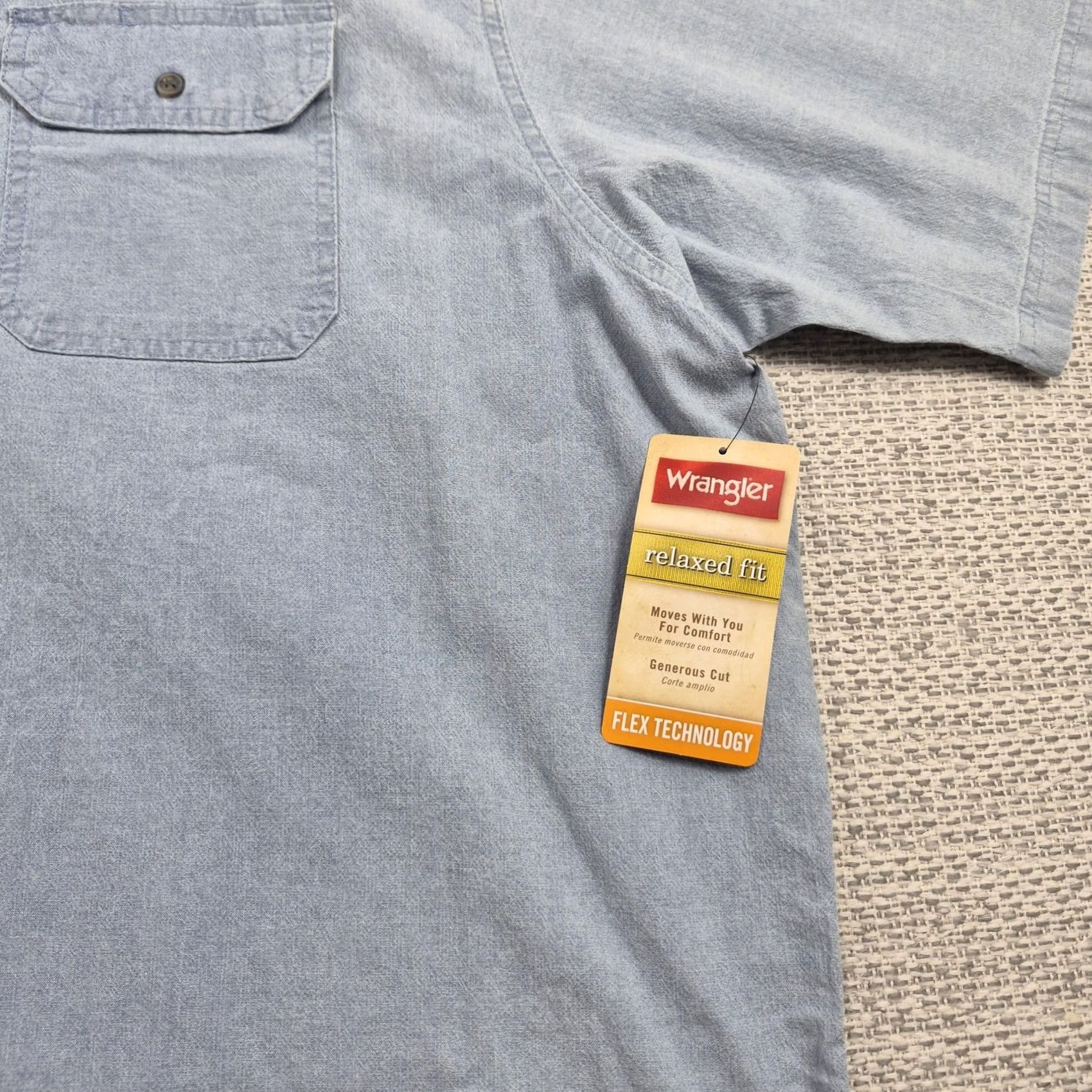 Wrangler Wrangler Button-Up Shirt Mens 3XL Blue Chambray Short Sleeve Relaxed Fit Size US XXL / EU 58 / 5 - 6 Thumbnail