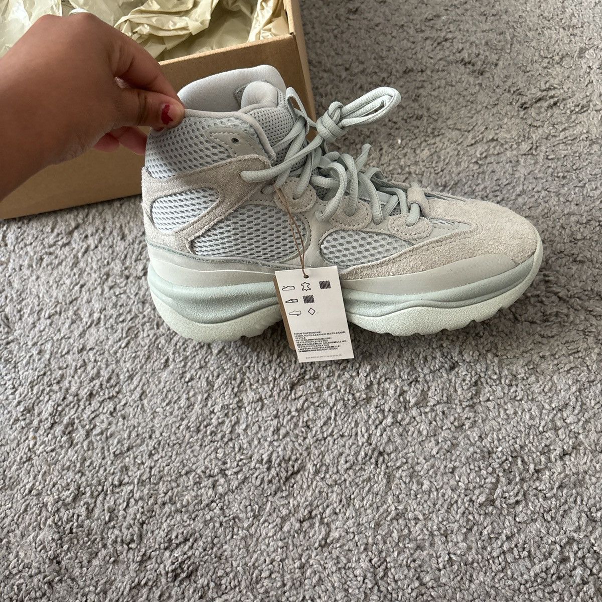 Yeezy Yeezy DSRT BT Size US 5 / EU 37 - 2 Thumbnail