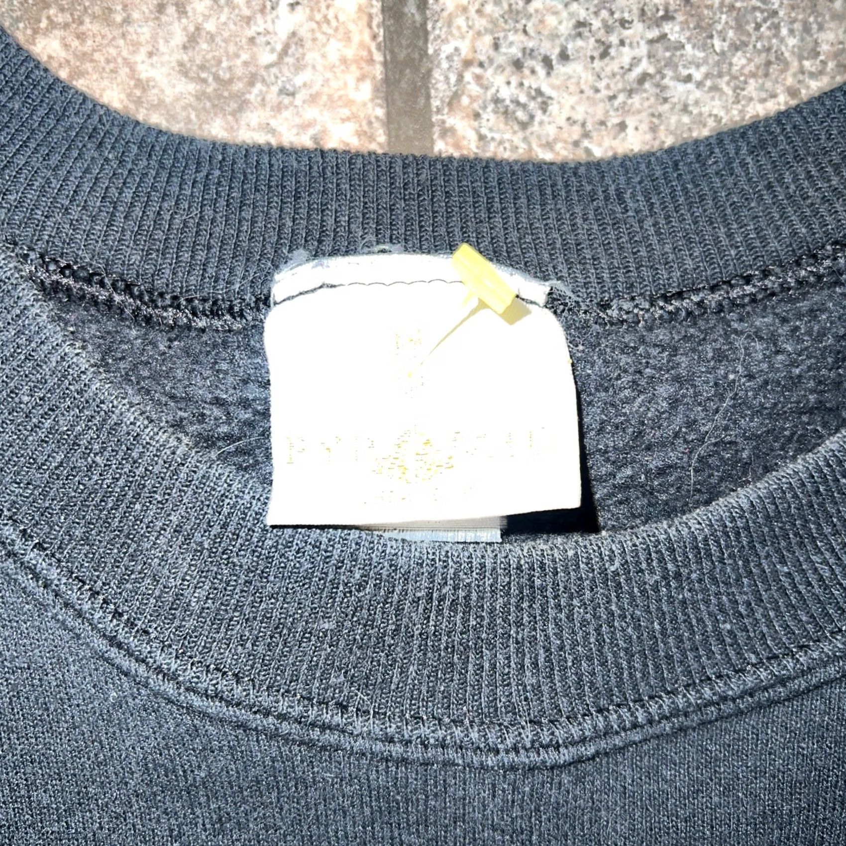 Vintage VINTAGE Luxor mens sweatshirt XL USA Las Vegas Casino metallic gold Puff Print Shirt Size US XL / EU 56 / 4 - 3 Thumbnail