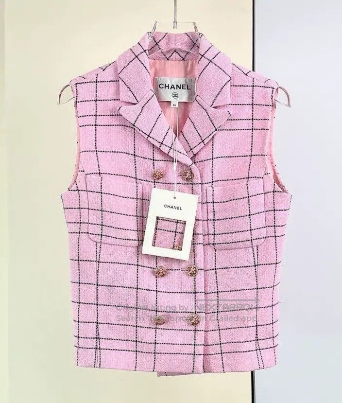 Chanel Chanel 24S pink plaid vest jacket Size XS / US 0-2 / IT 36-38 - 4 Thumbnail