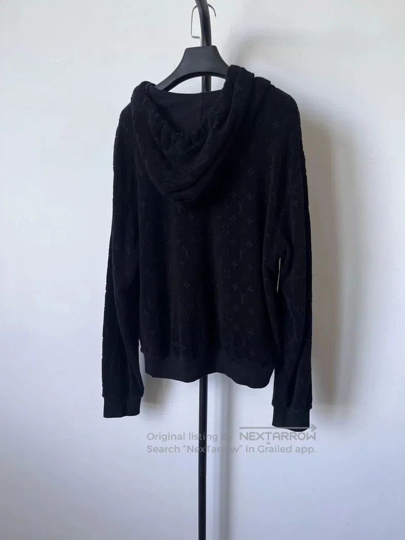 Louis Vuitton Louis Vuitton Men's Black Zip Hoodie. Size US S / EU 44-46 / 1 - 2 Thumbnail