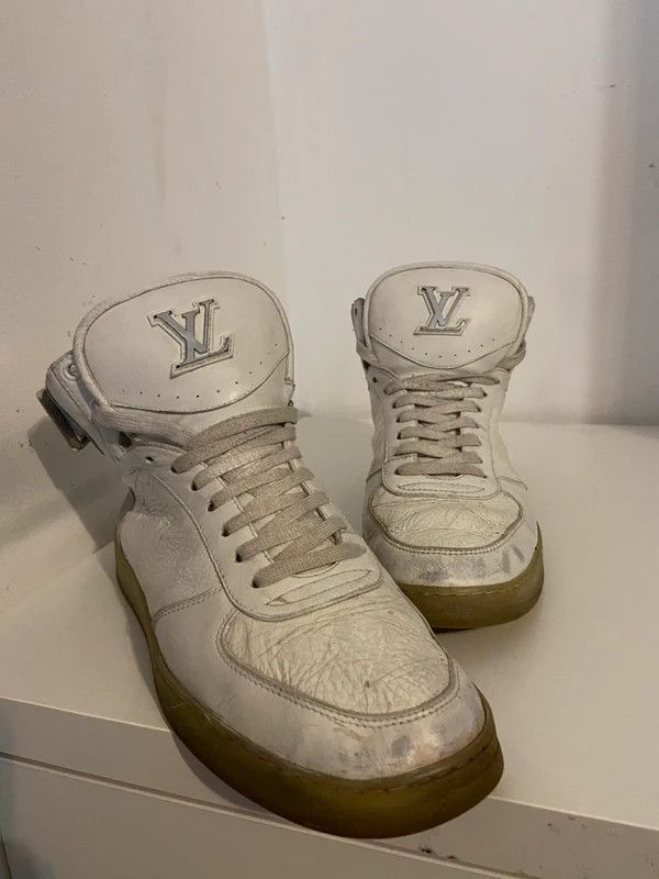 Louis Vuitton louis vuitton archival high top sneakers with big logo Size US 7.5 / EU 40-41 - 1 Thumbnail
