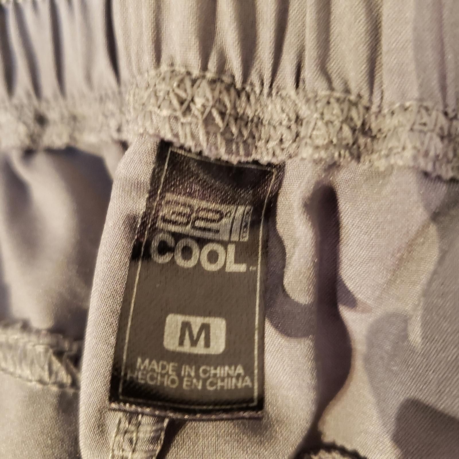 Other 32 degrees Sz M Gray cool joggers Size 32" / US 10 / IT 46 - 2 Thumbnail