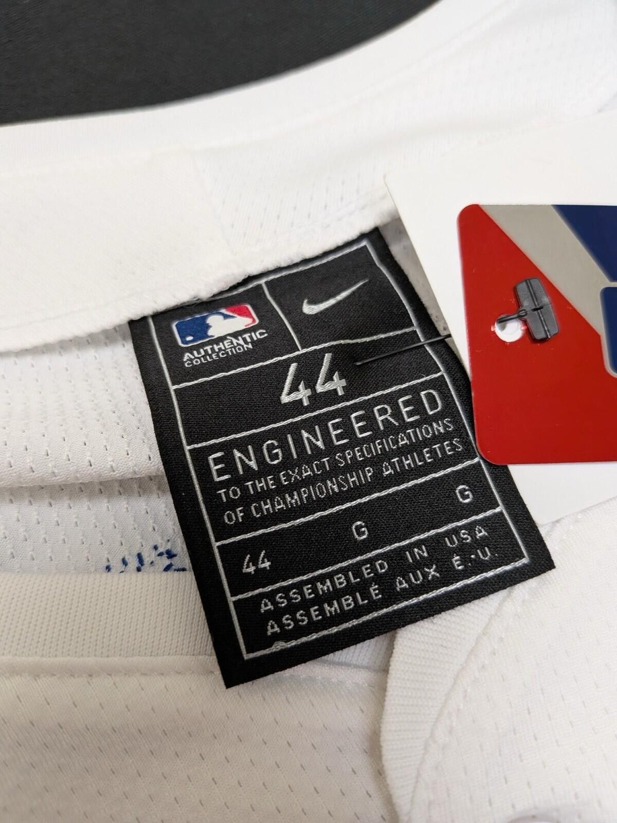 Nike Nike Mookie Betts Los Angeles Dodgers Gold Collection Jersey Size ONE SIZE - 8 Thumbnail
