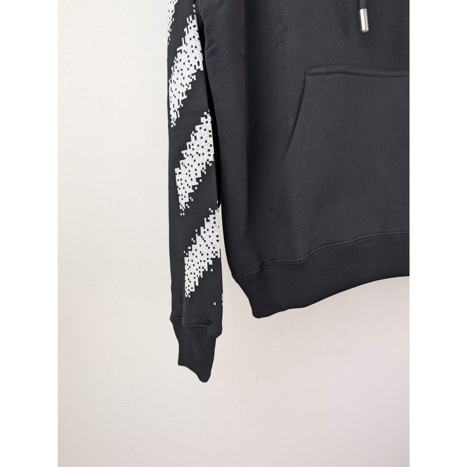 Off-White o1rshd1 Pixel Diag Skate Hoodie in Black/White Size US XL / EU 56 / 4 - 6 Thumbnail