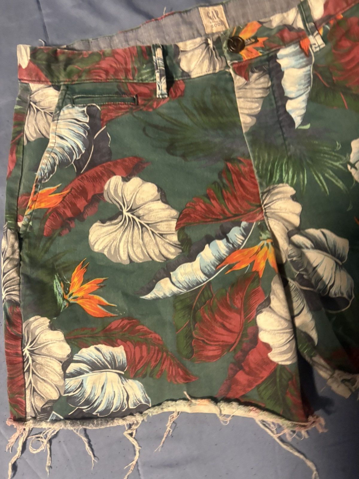 Gap Gap Men's Chino Shorts Floral Print Flat Front Casual Size US 31 - 3 Thumbnail