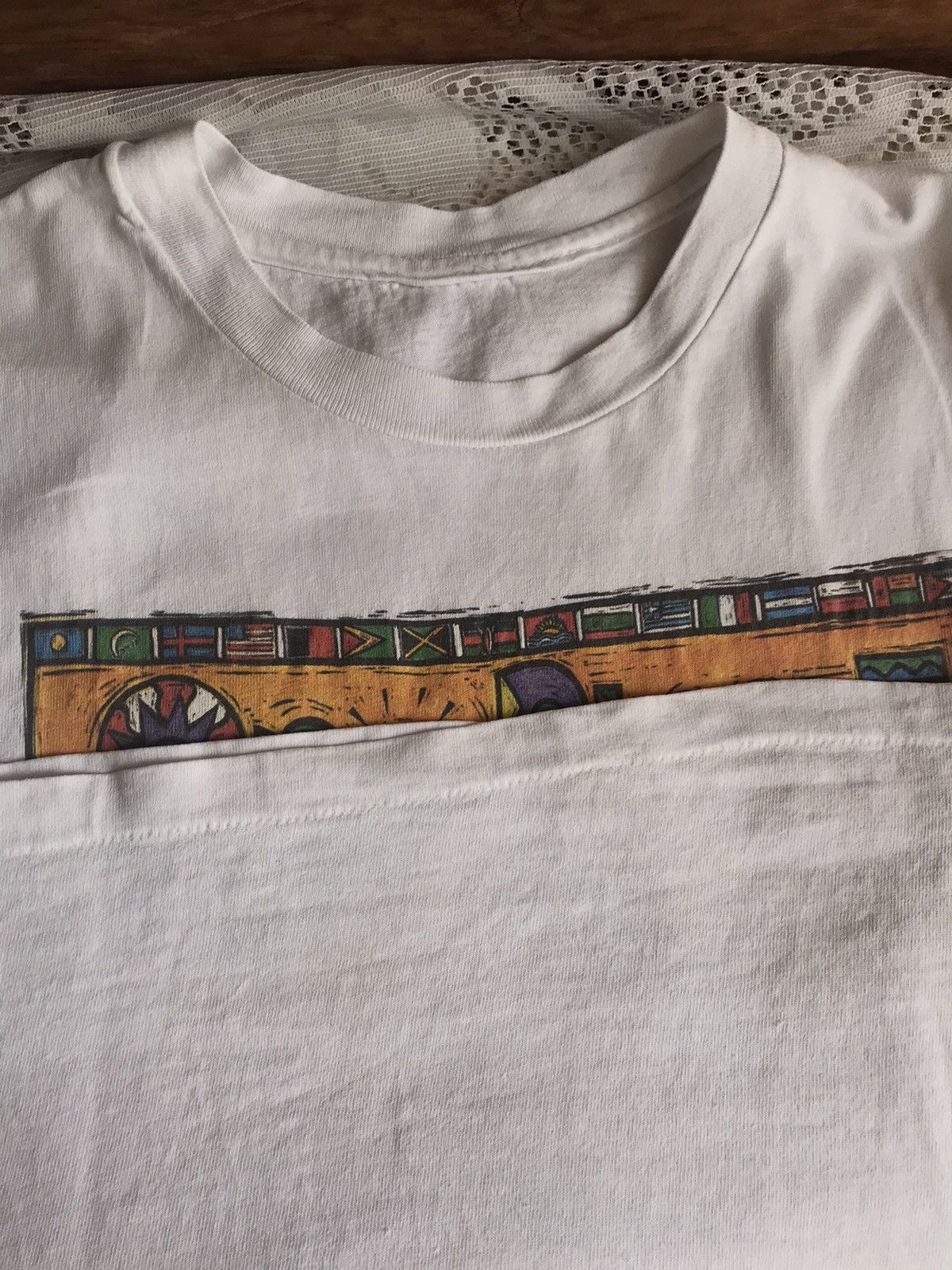 Vintage Vintage Human i Tees 1994 One Planet One People tshirt Size US M / EU 48-50 / 2 - 6 Thumbnail