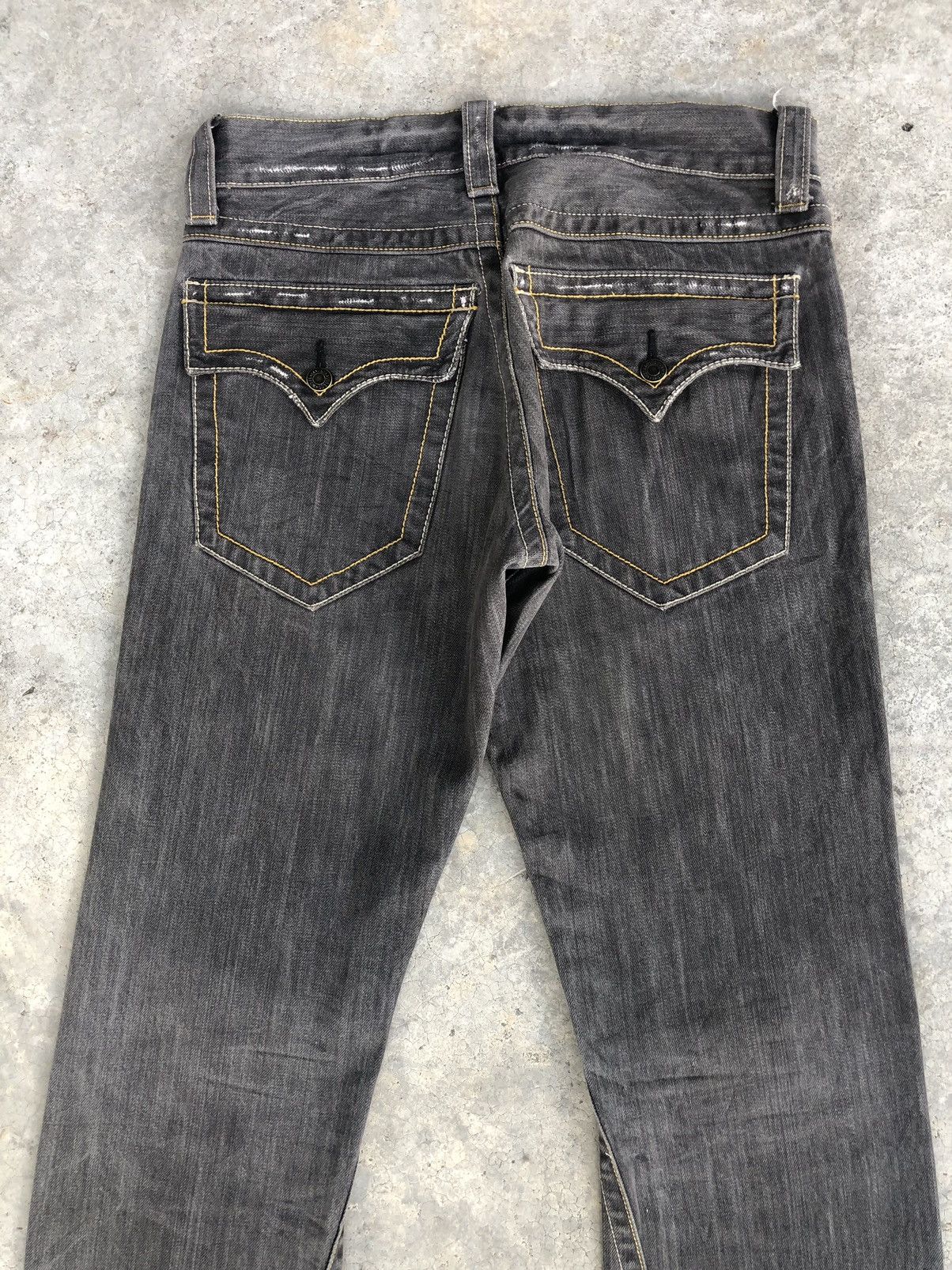 Japanese Brand Japanese Grancasa Flared Jeans Distressed Jeans Size US 31 - 8 Thumbnail