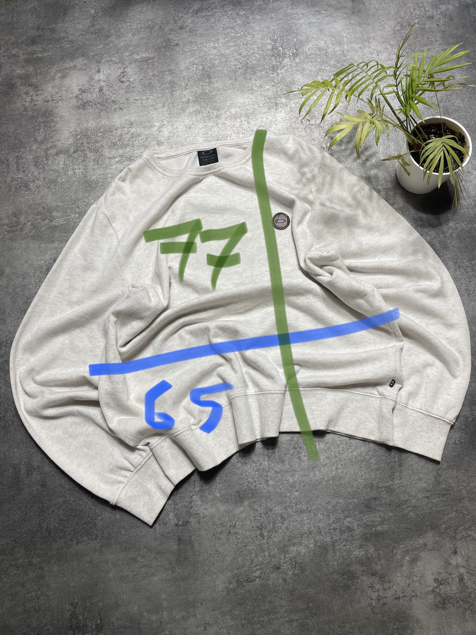 Oakley ❗️RARE❗️Oakley Vintage Y2K Boxy Fit Sweatshirt Crewneck Cozy Size US XXL / EU 58 / 5 - 13 Thumbnail