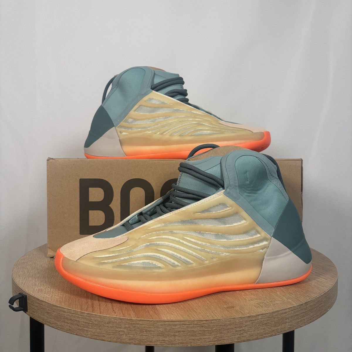 adidas gazelle silver green womens adidas Yeezy QNTM Barium SIZE 8M/9.5W  Fried Hard Blvd