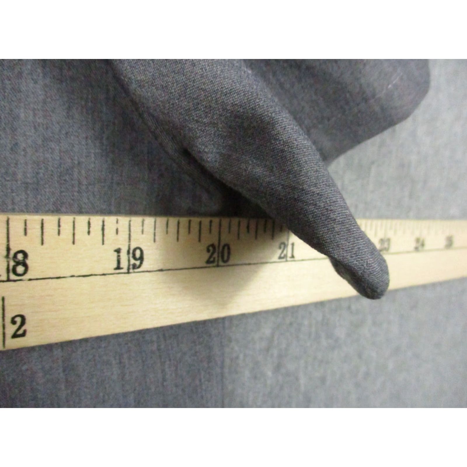 Vintage FIGS Technical Collection Gray Catarina Scrubs V-Neck Top M Uniform Gray Unisex Shirt Size US M / EU 48-50 / 2 - 3 Thumbnail