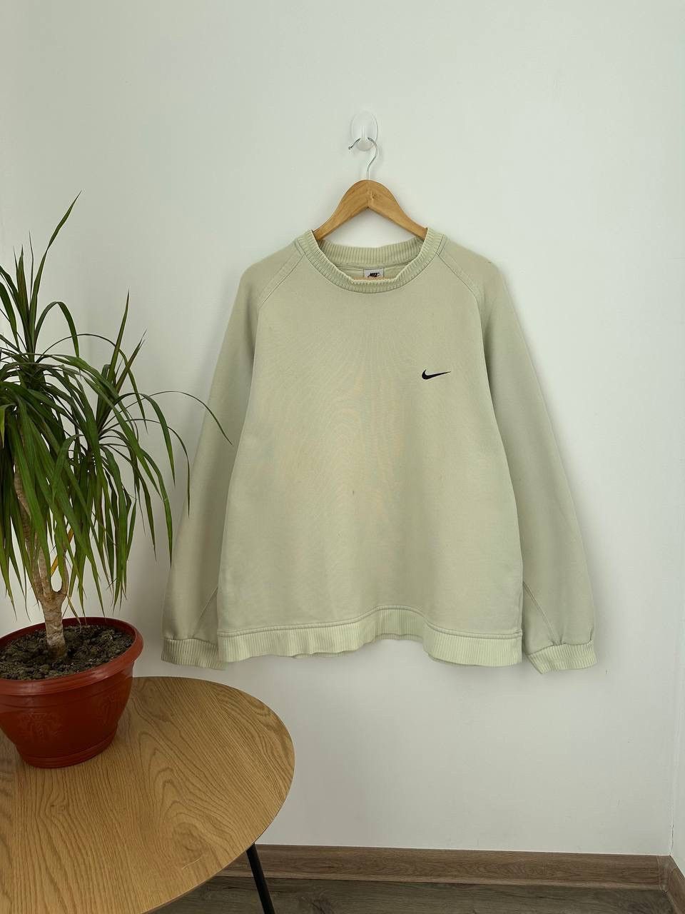 Nike Vintage Nike Faded Green Distressed Sweatshirt Size US XL / EU 56 / 4 - 1 Thumbnail