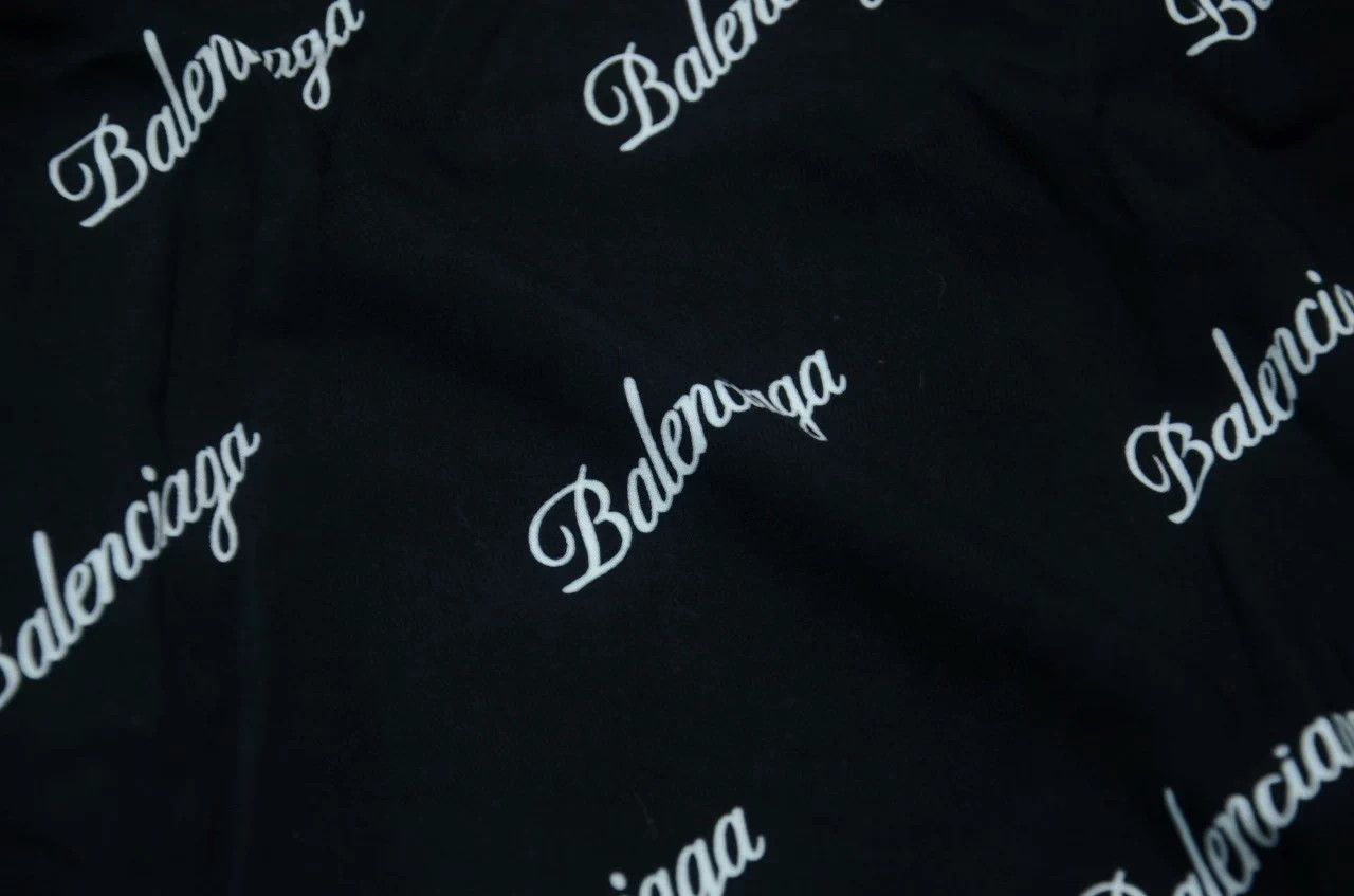 Balenciaga Balenciaga full logo black silk short sleeve shirt Size US M / EU 48-50 / 2 - 3 Thumbnail