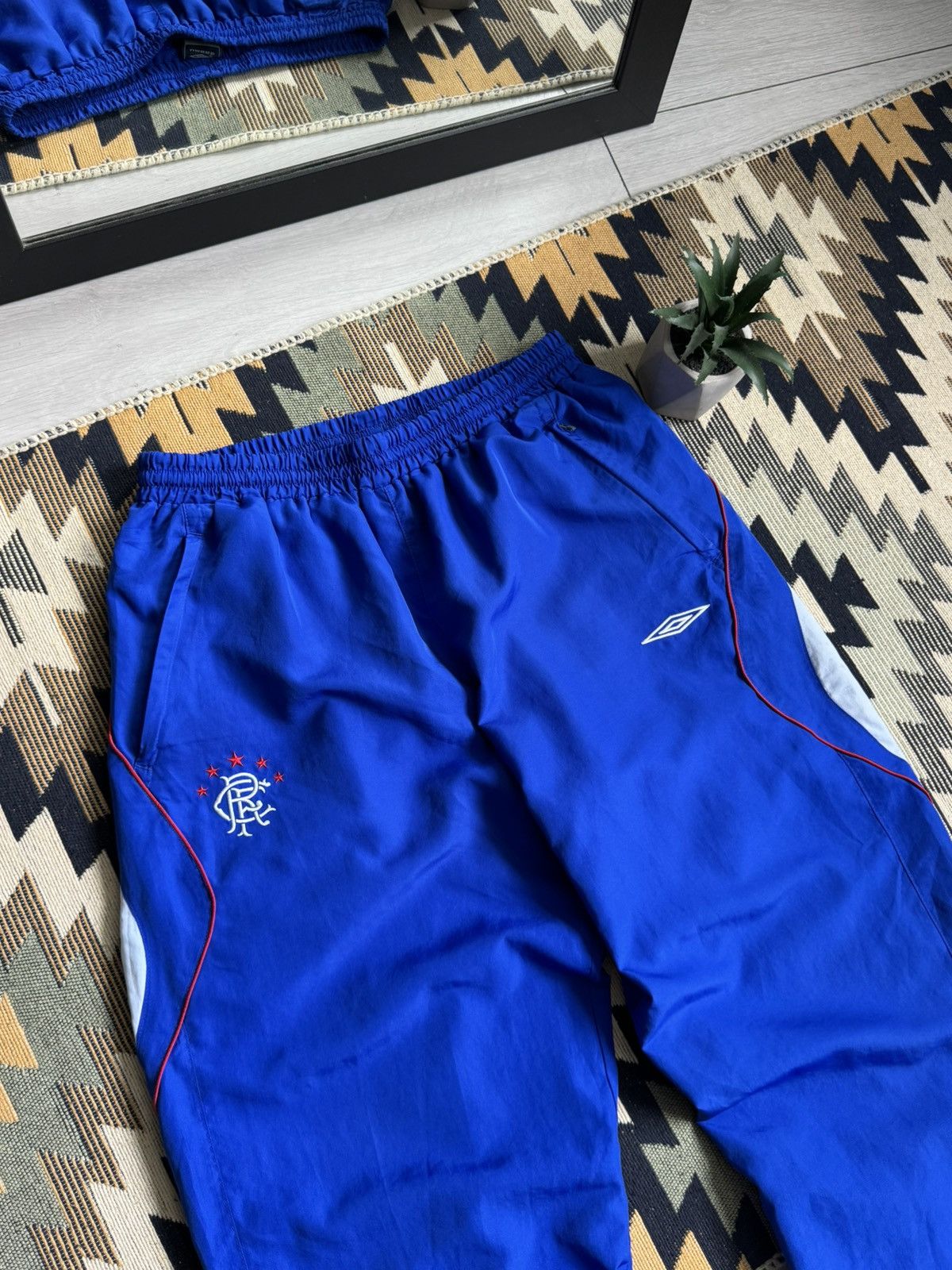 Umbro Vintage Umbro Rangers Drill Nylon Track Pants Size US 34 / EU 50 - 6 Thumbnail