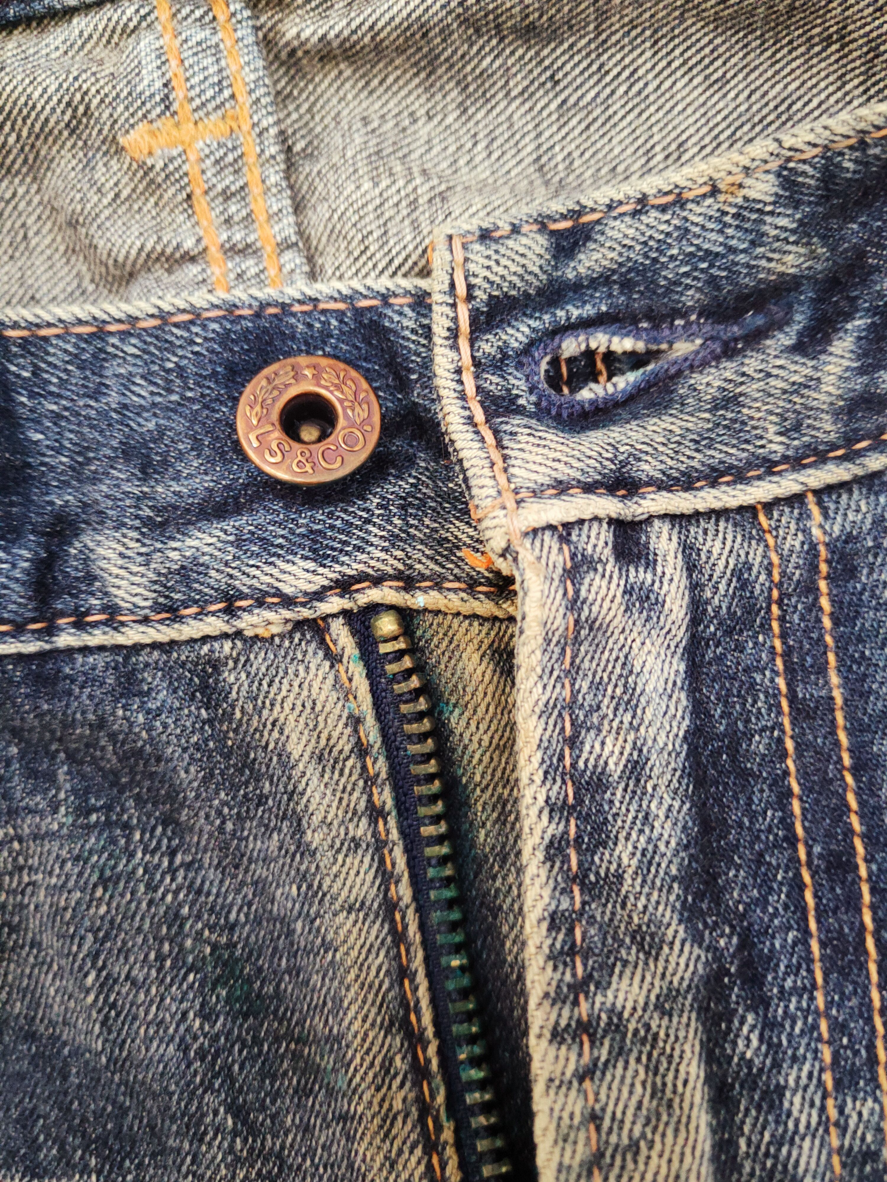 Levi's DL Levi's Dark Blue Faded Distressed Ripped Jeans #W021 Size US 34 / EU 50 - 18 Thumbnail