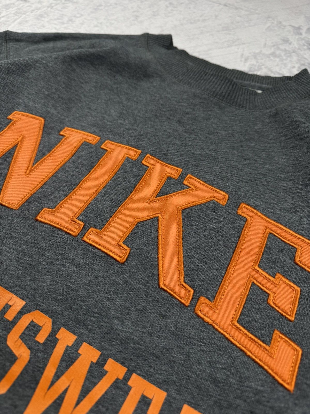 Nike × Vintage NIKE VINTAGE CENTER LOGO OVERSIZE BOXY SWEATSHIRT Size US L / EU 52-54 / 3 - 5 Thumbnail