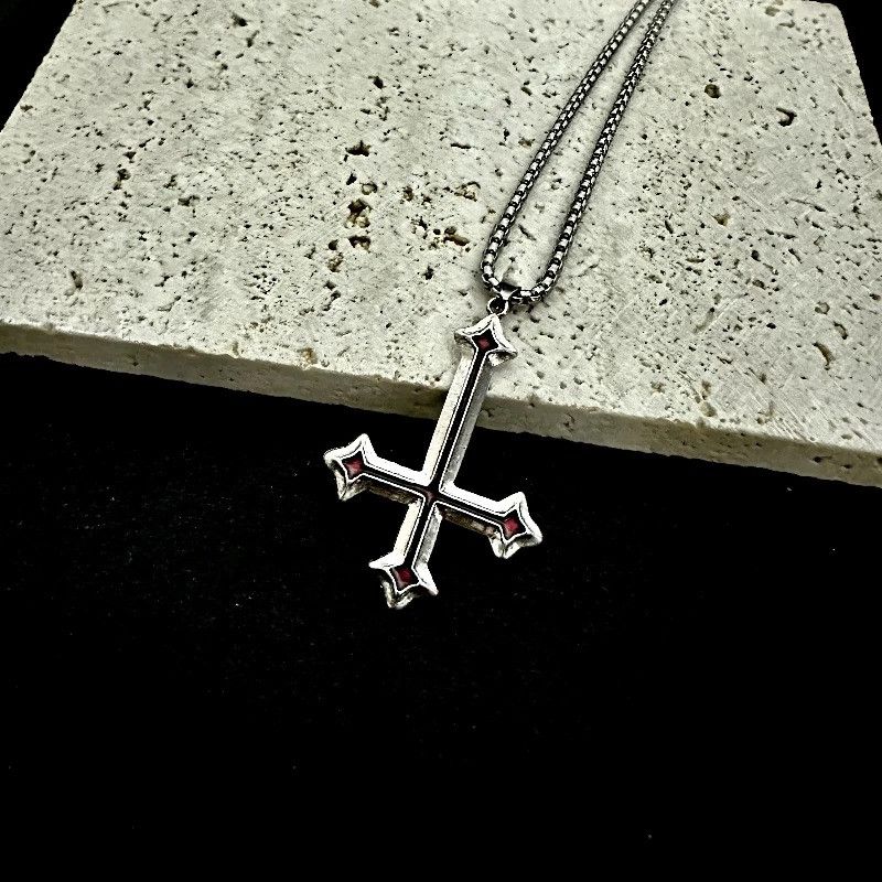 Vintage cross pendant necklace Size ONE SIZE - 3 Thumbnail