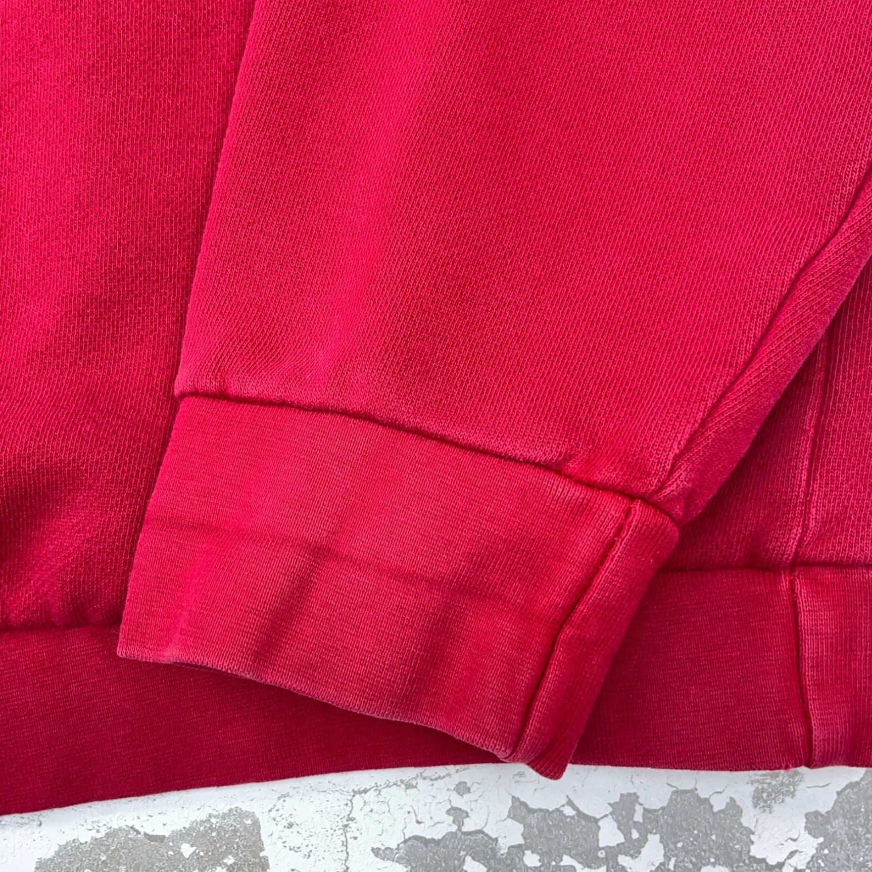 Chaps VINTAGE Chaps Sweatshirt Men XL Red USA Flag Spell Out Shirt Pullover Crew Neck Buttoned Heavyweight Classic USA Mens XL Red Size US XL / EU 56 / 4 - 4 Thumbnail