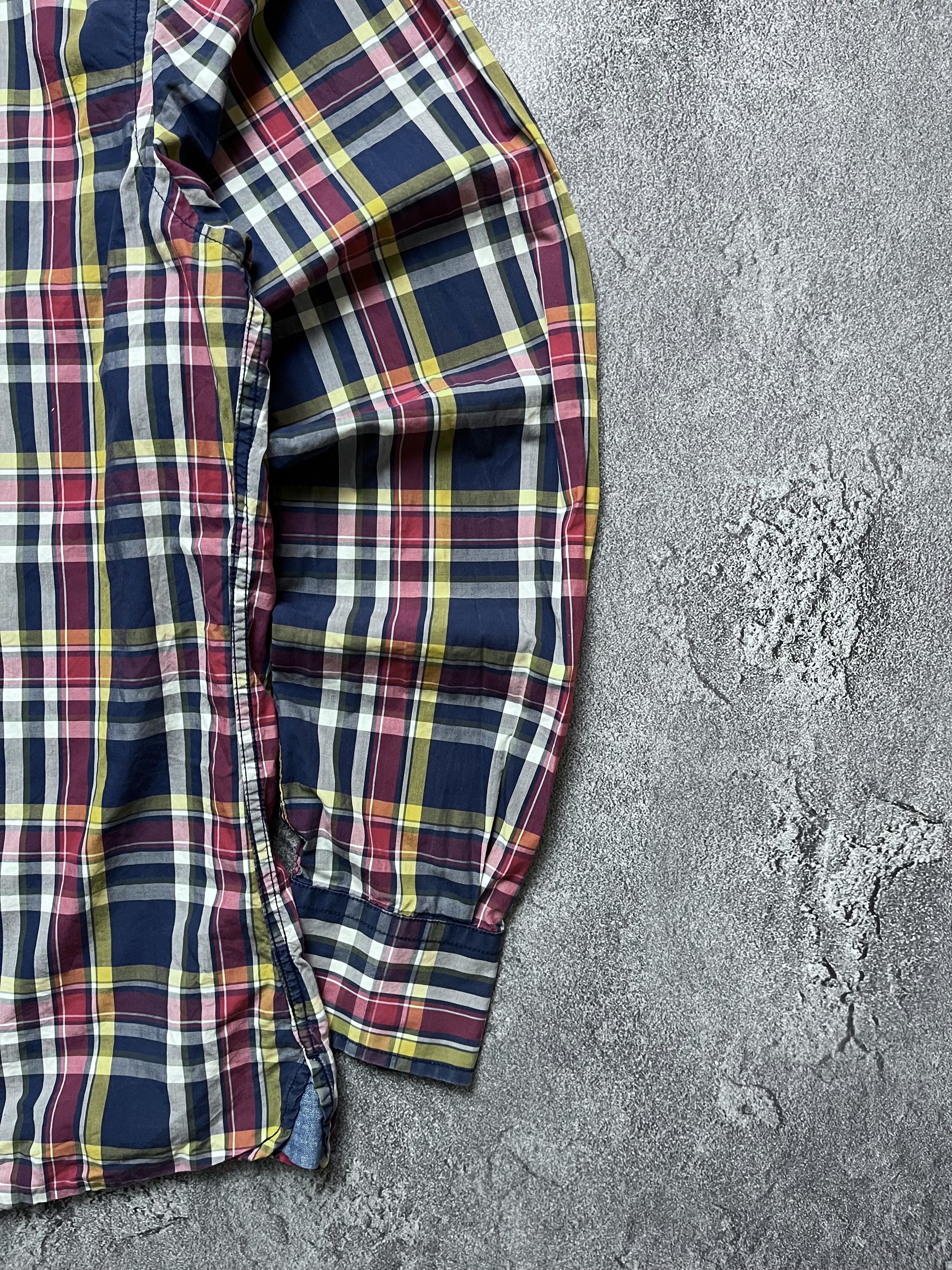 Tommy Hilfiger Vintage Button Up Tommy Hilfiger Big Logo Mens L Size US L / EU 52-54 / 3 - 3 Thumbnail