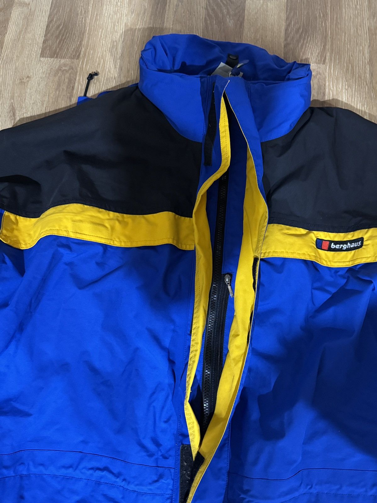 Berghaus 1990s Berghaus Larca Tracking jacket Size US XXL / EU 58 / 5 - 5 Thumbnail
