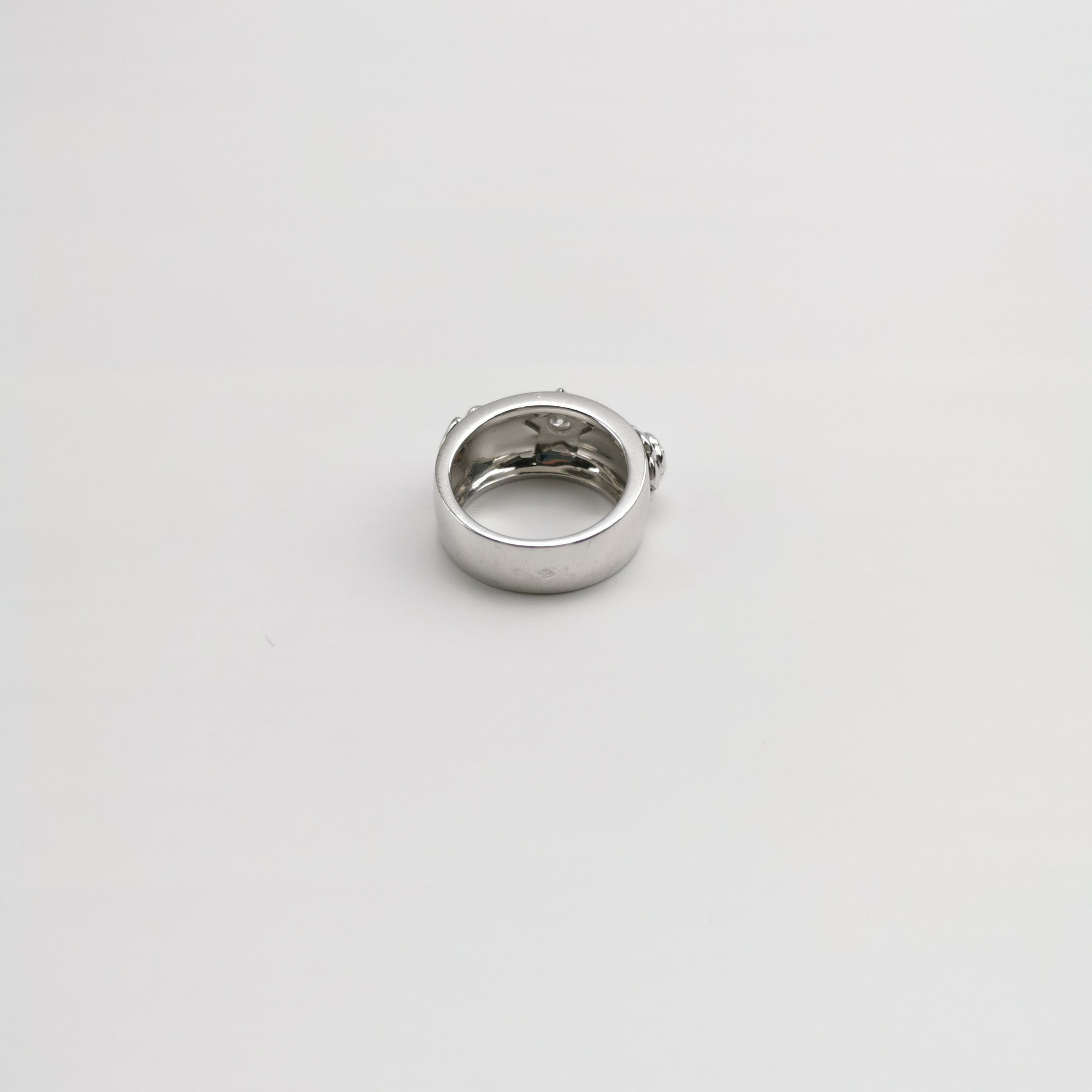 Chanel Chanel 18K White Gold Diamond Camellia Five-Pointed Star Fo Size ONE SIZE - 6 Thumbnail
