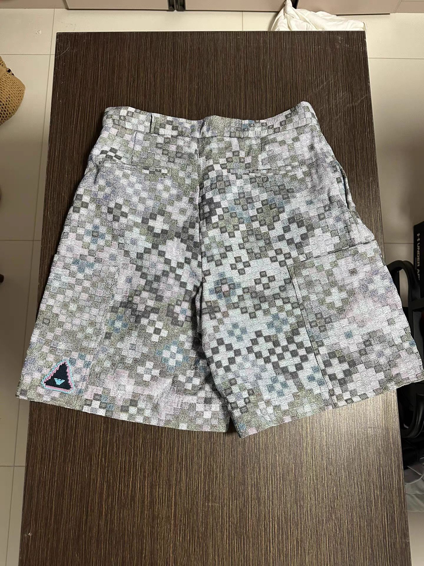 Armani Armani Men's Shorts with Mexican Tile Pattern K18 Size US 32 / EU 48 - 2 Thumbnail