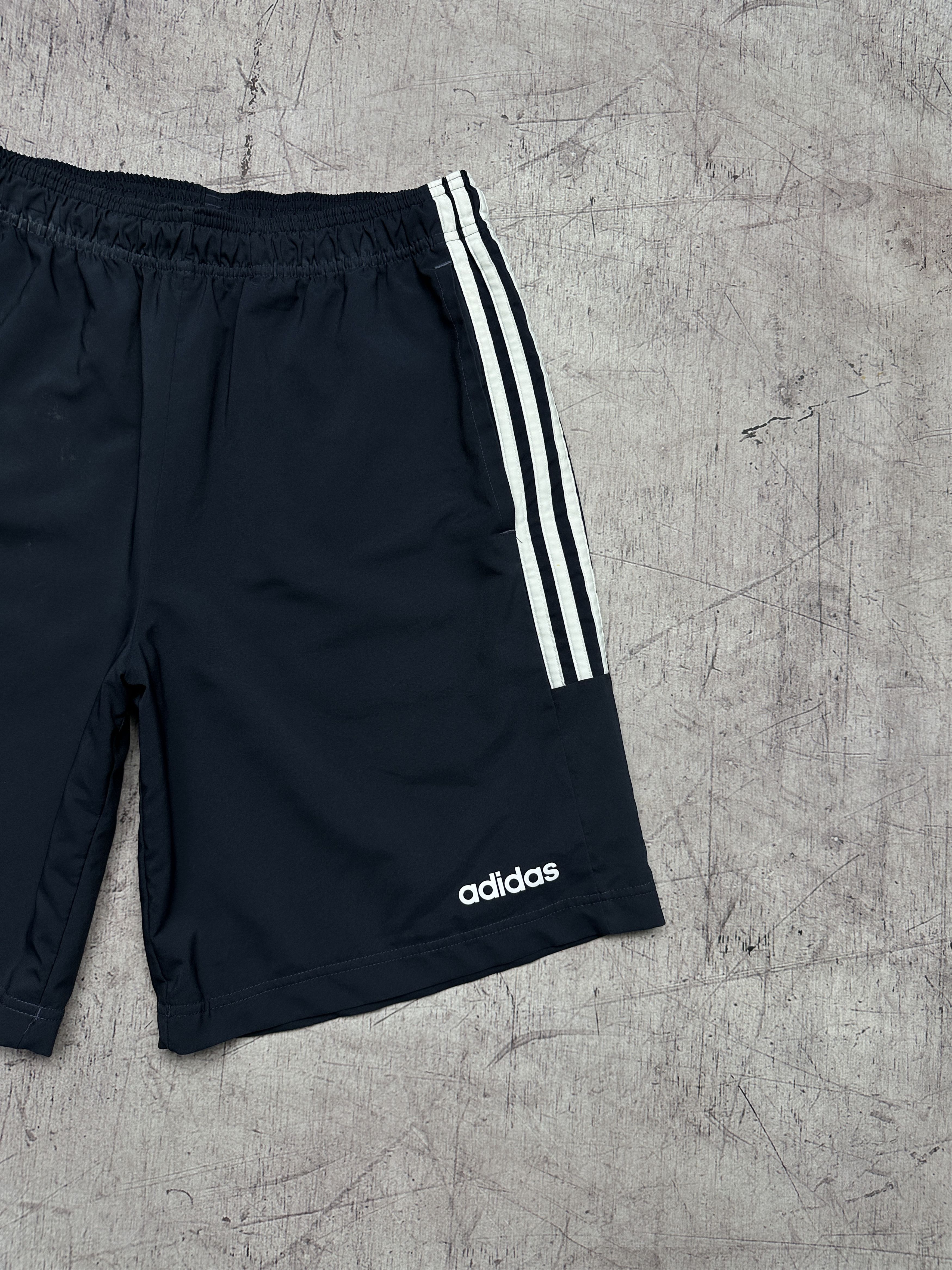 Adidas Adidas Mens Nylon Shorts Size US 32 / EU 48 - 2 Thumbnail