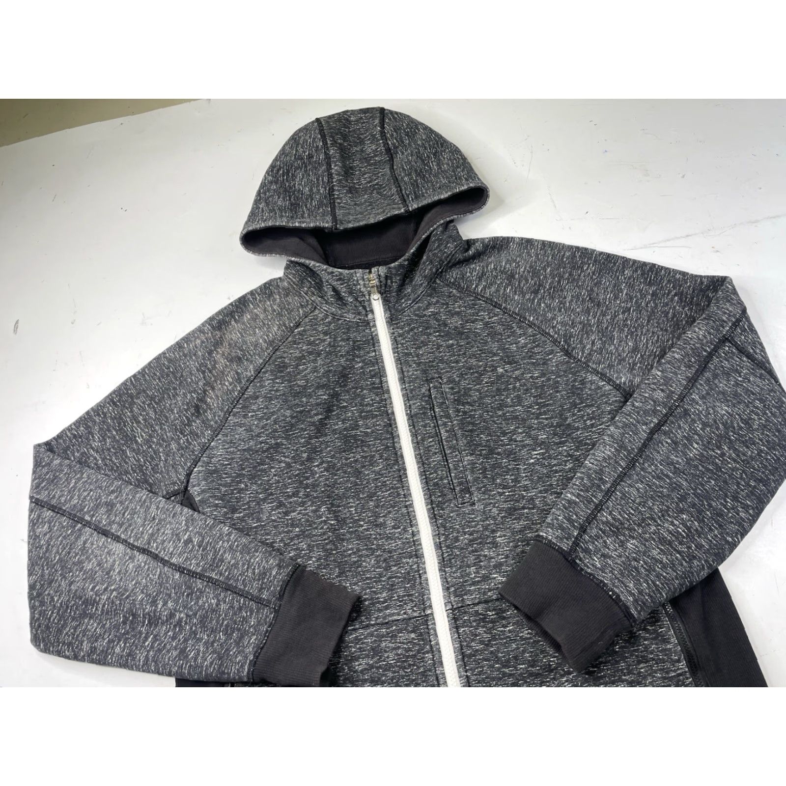 Lululemon Lululemon Best Coast Sweater Mens XL Gray Full Zip Pockets Heavy Size US XL / EU 56 / 4 - 2 Thumbnail