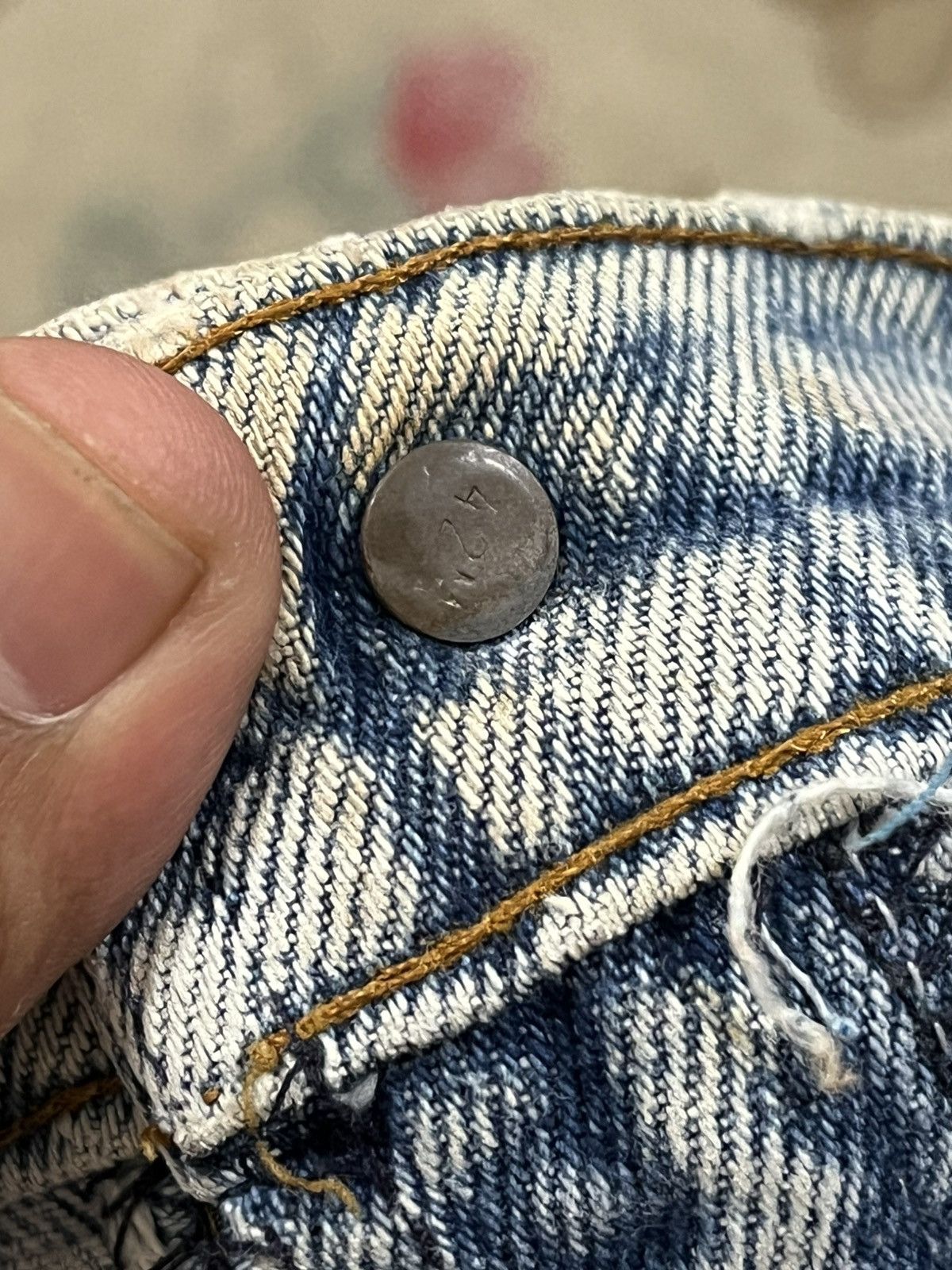 LVC × Levi's × Levi's Vintage Clothing Vintage Levi’s Orange Tab Distresses Denim Size US 28 / EU 44 - 9 Thumbnail