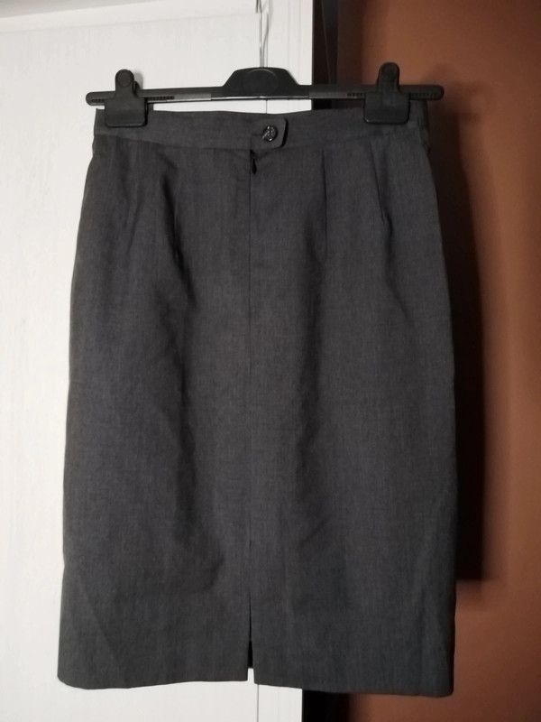 Vintage Windsor vintage wool skirt Size 28" / US 6 / IT 42 - 3 Thumbnail