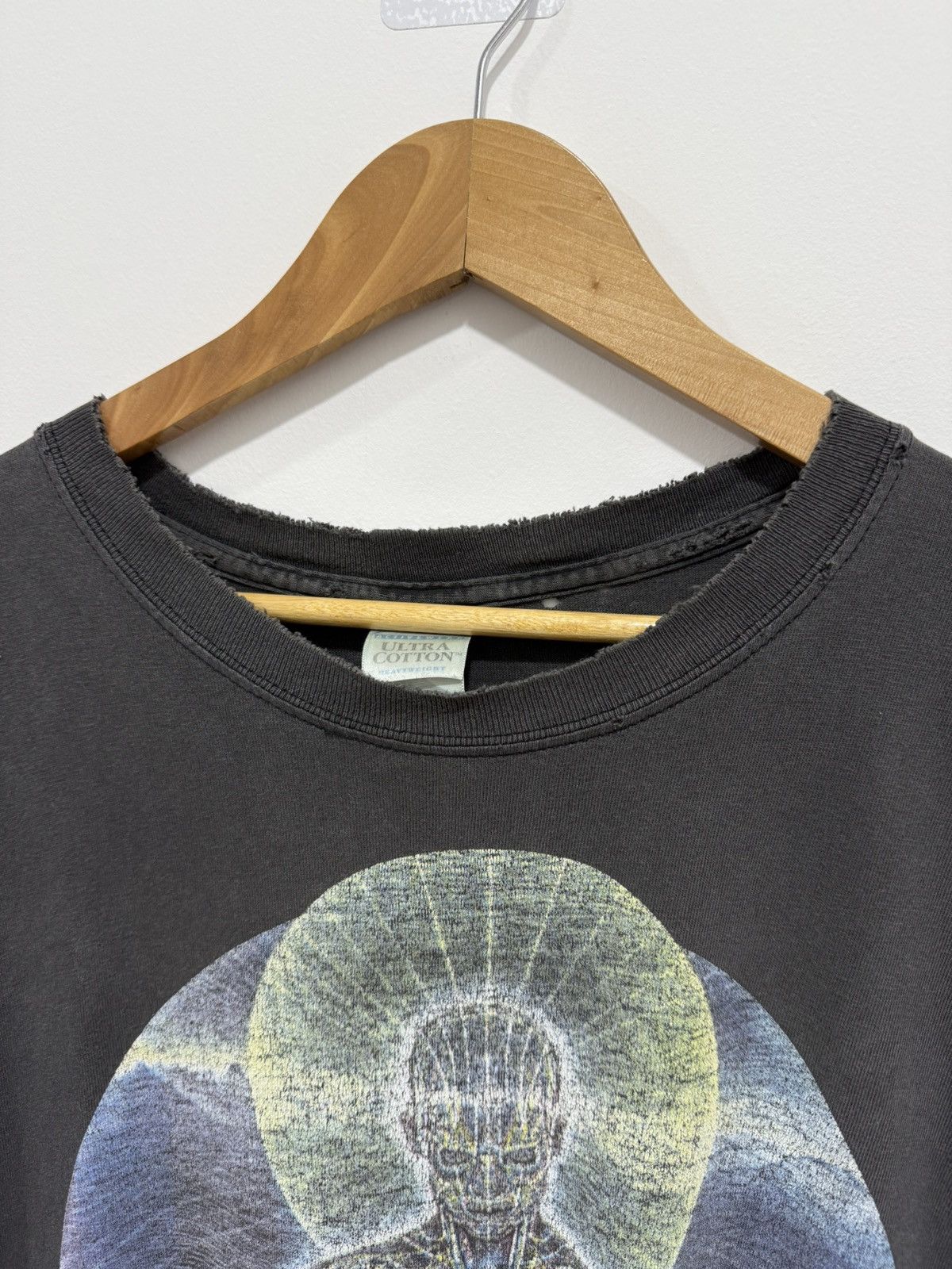Arts & Science Trashed Alex Grey T-Shirt Size US XL / EU 56 / 4 - 4 Thumbnail