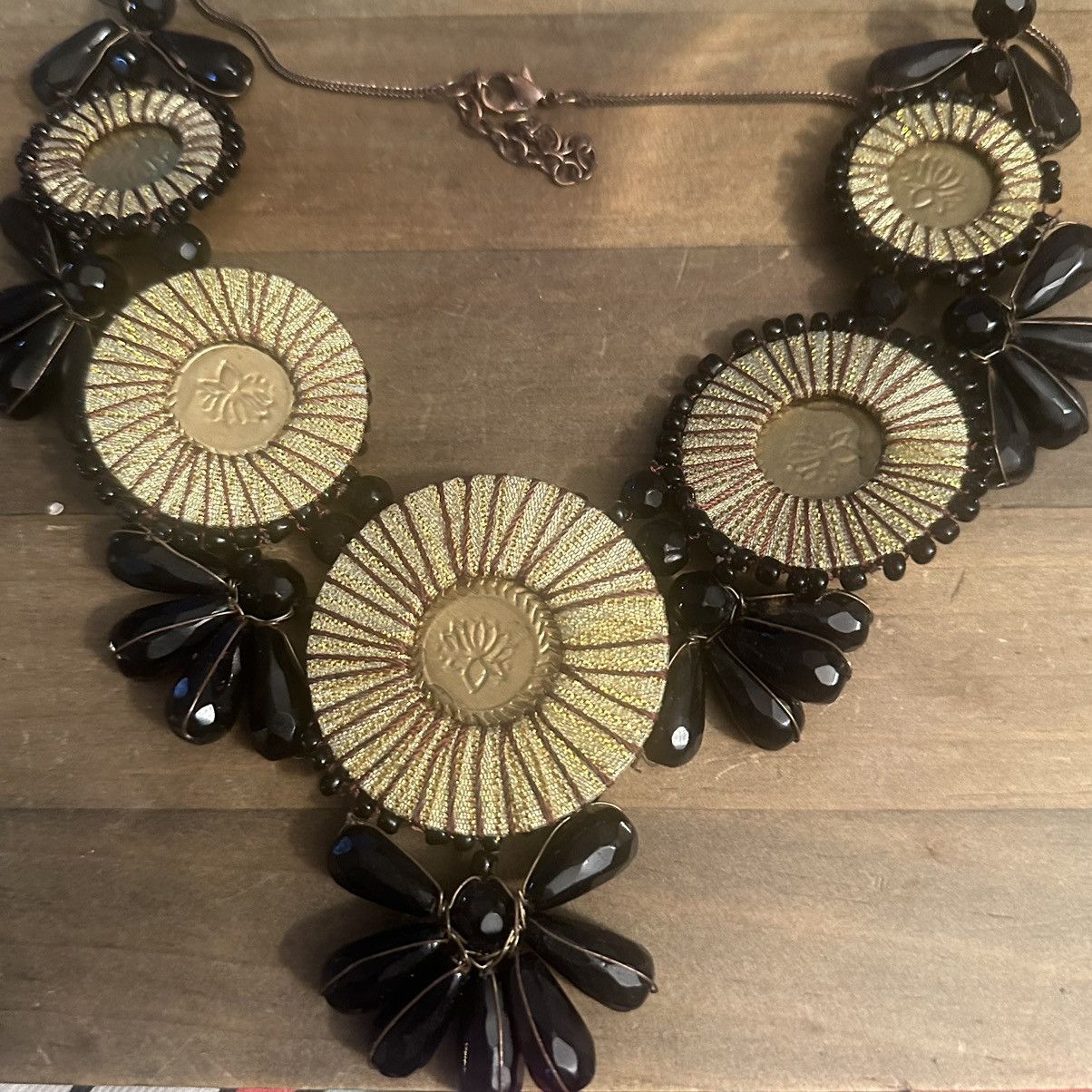 Other Chunky black and gold statement necklace Size ONE SIZE - 4 Thumbnail