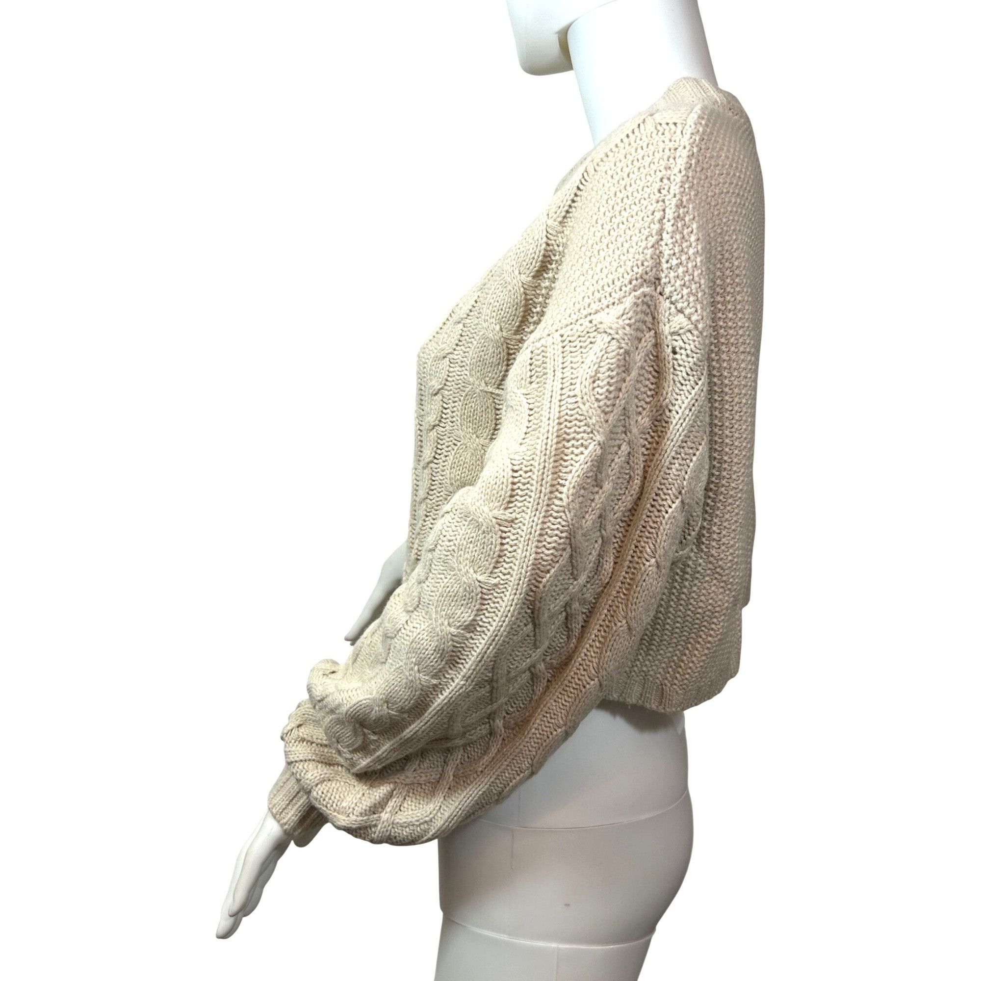 H&M H&M Divided Women’s Tan Sweater M Chunky Cable Knit Cropped Size M / US 6-8 / IT 42-44 - 5 Thumbnail
